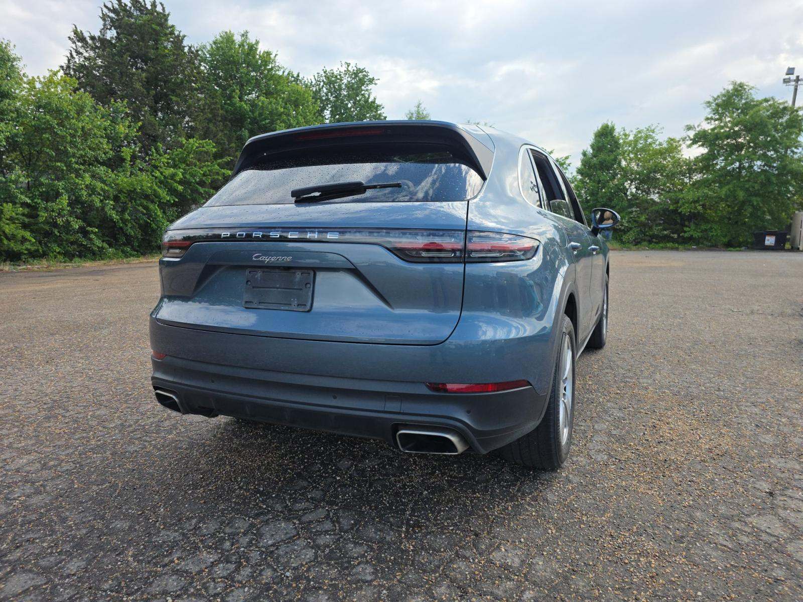 PORSCHE CAYENNE - 3