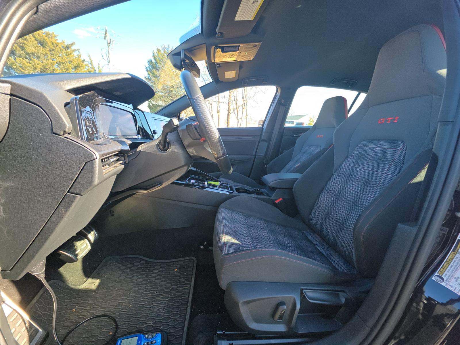 2023 Volkswagen Golf GTI 2.0T S FWD