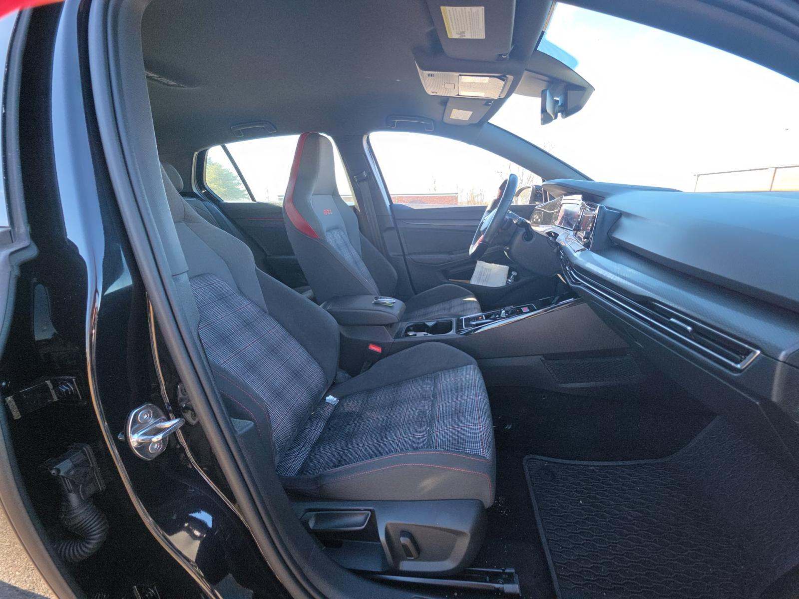 2023 Volkswagen Golf GTI 2.0T S FWD