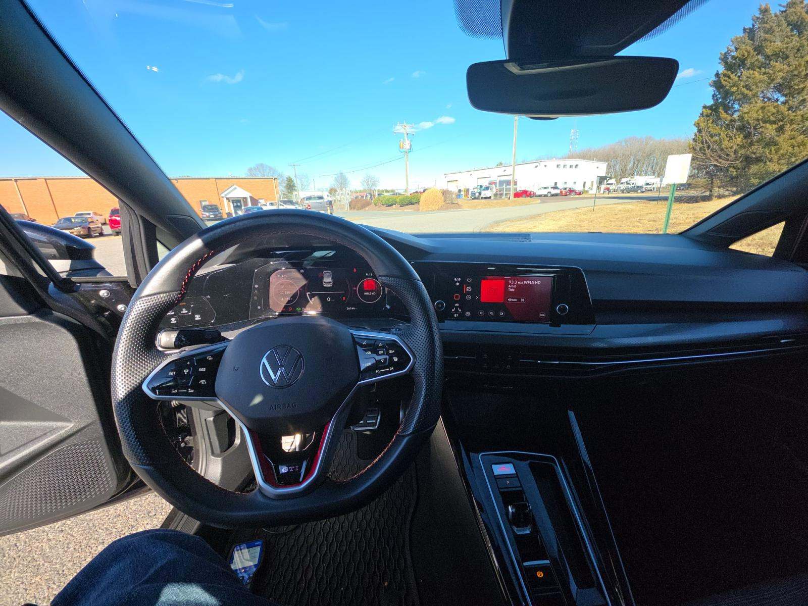 2023 Volkswagen Golf GTI 2.0T S FWD