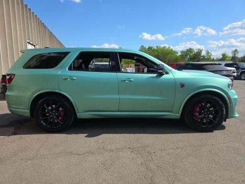 DODGE SRT HELLCAT - 4