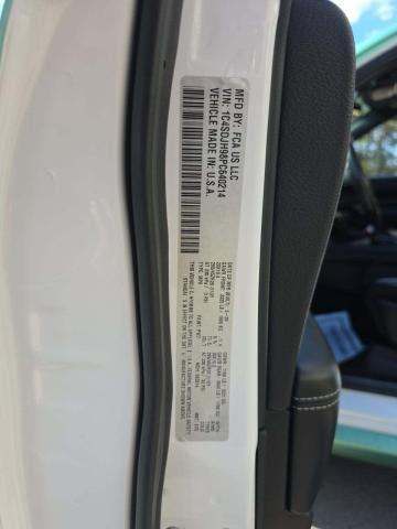 DODGE SRT HELLCAT - 5