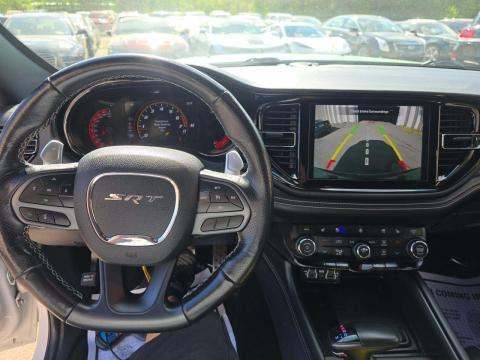 DODGE SRT HELLCAT - 10