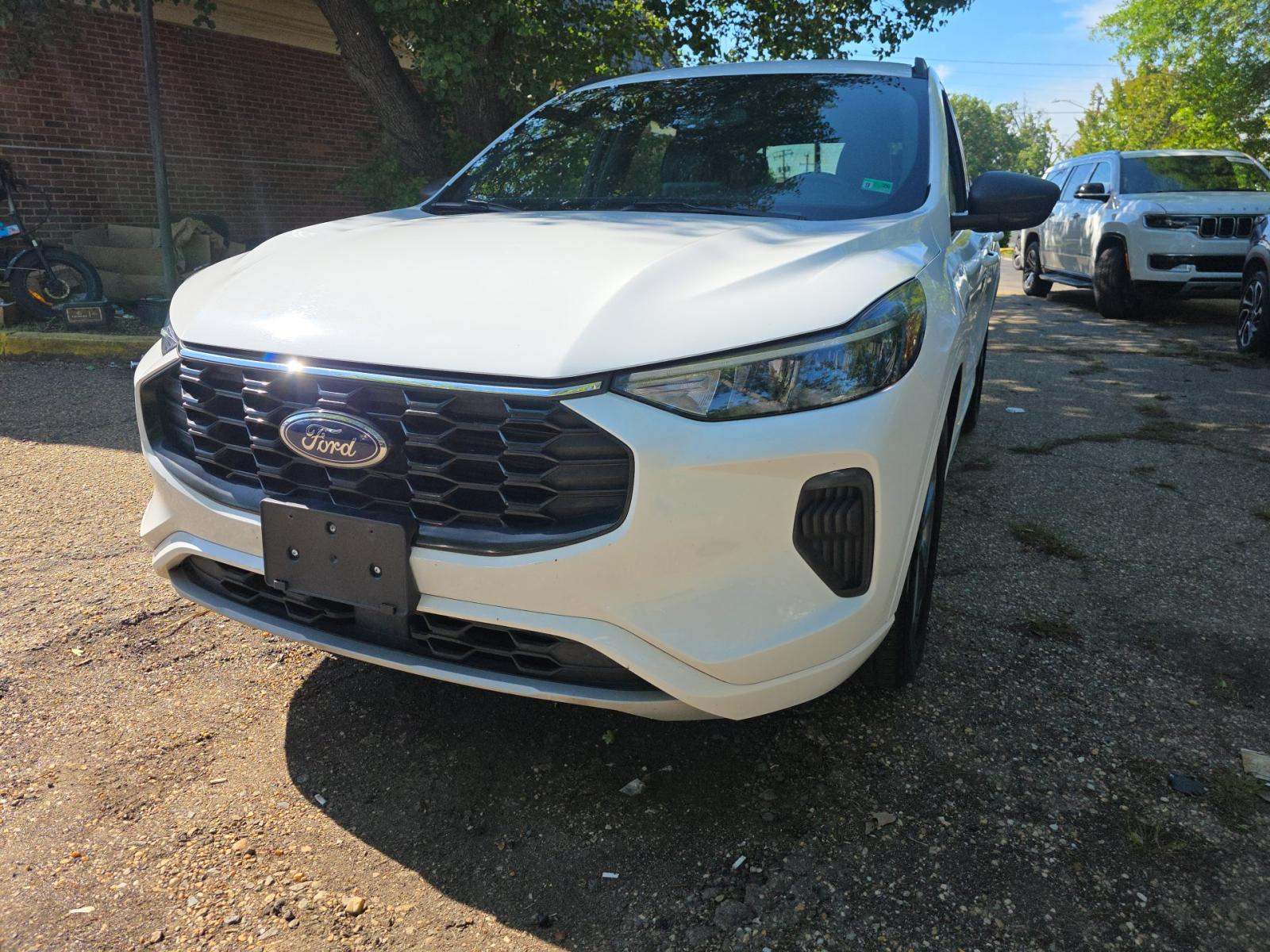 2023 Ford Escape ST-Line FWD
