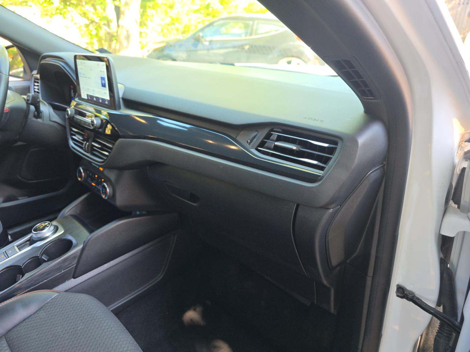 2023 Ford Escape ST-Line FWD