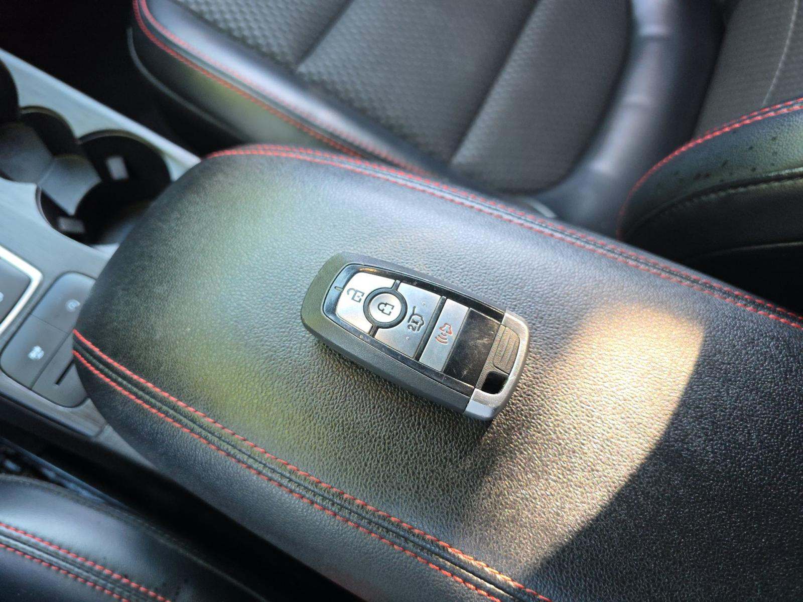 2023 Ford Escape ST-Line FWD