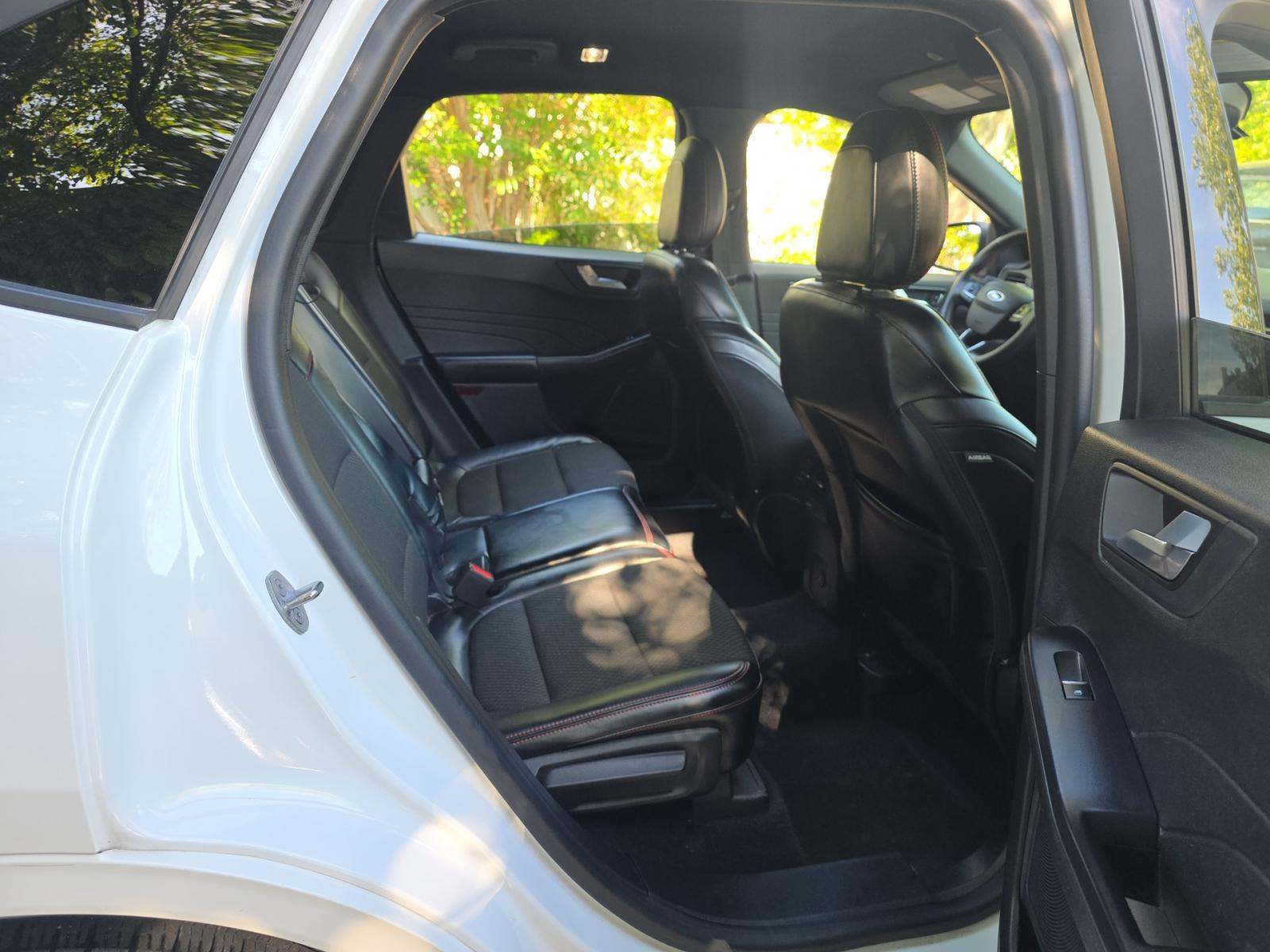 2023 Ford Escape ST-Line FWD