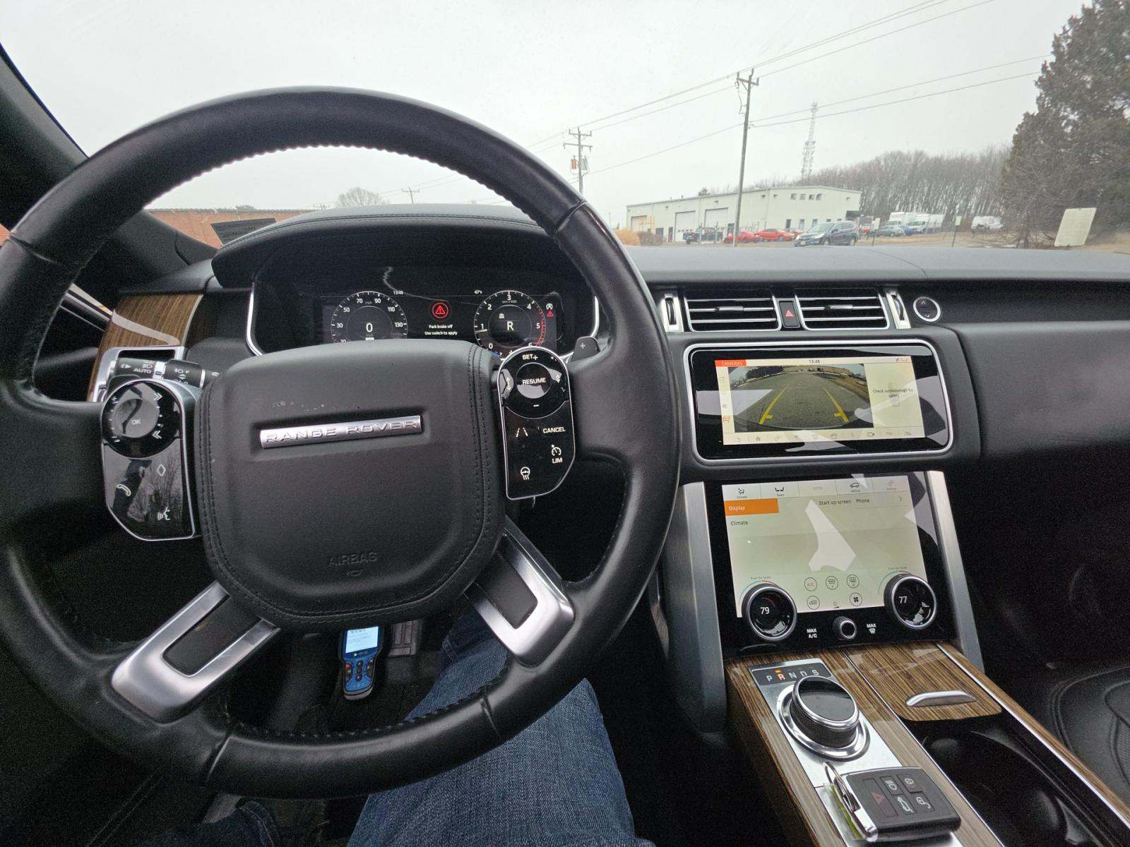 LAND ROVER RANGE ROVER - 10