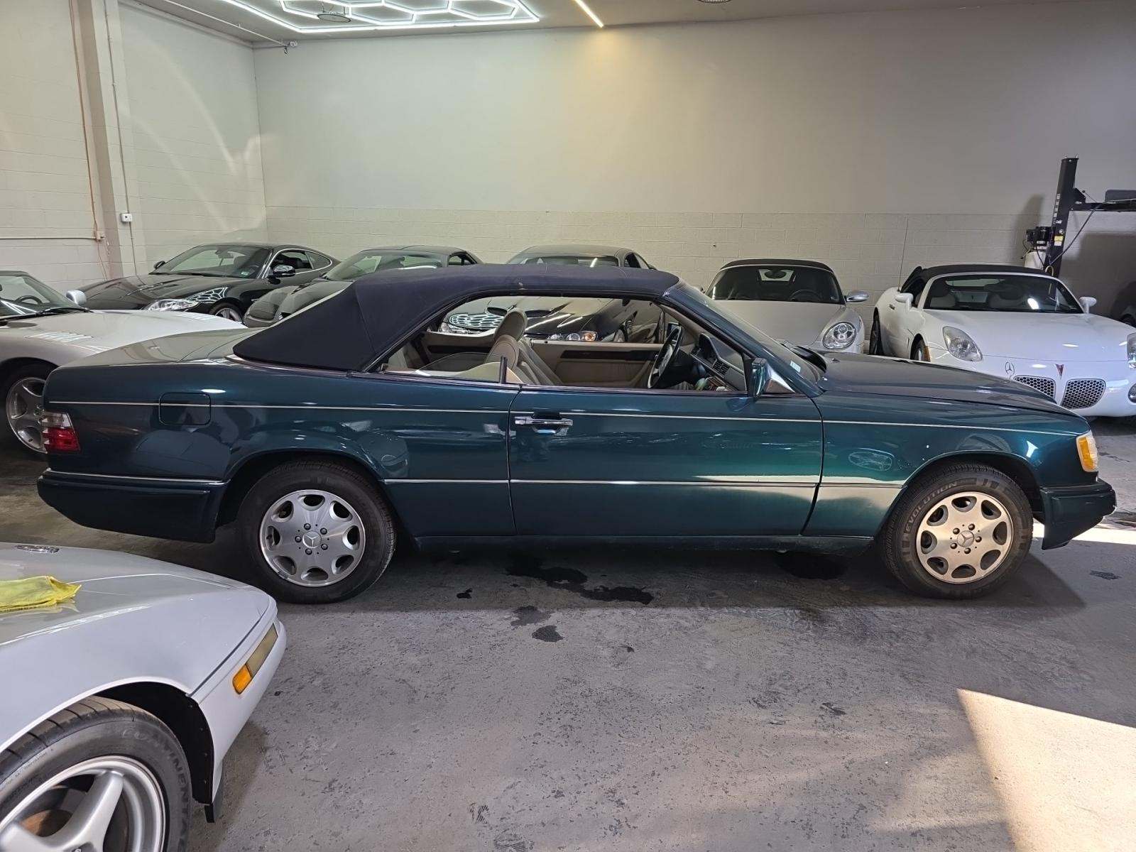 MERCEDES-BENZ E-CLASS - 4