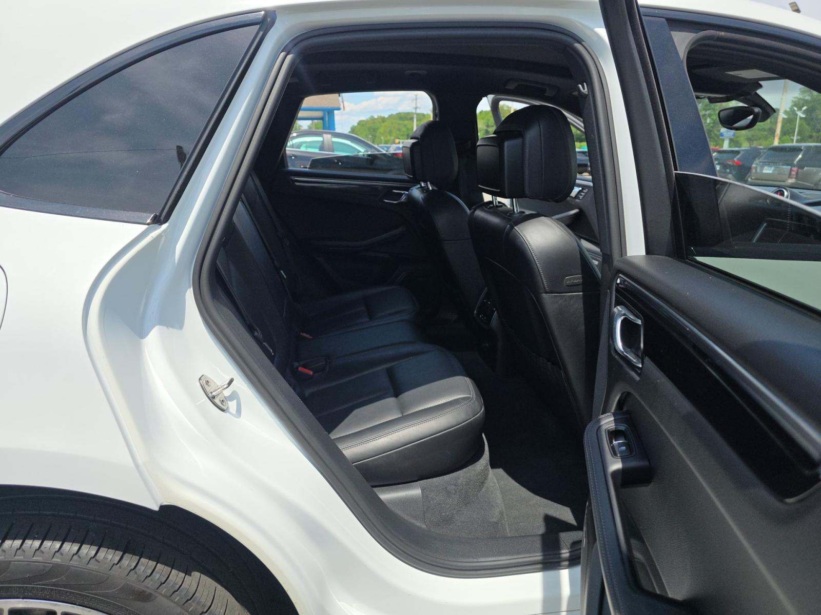 2016 Porsche Macan S AWD