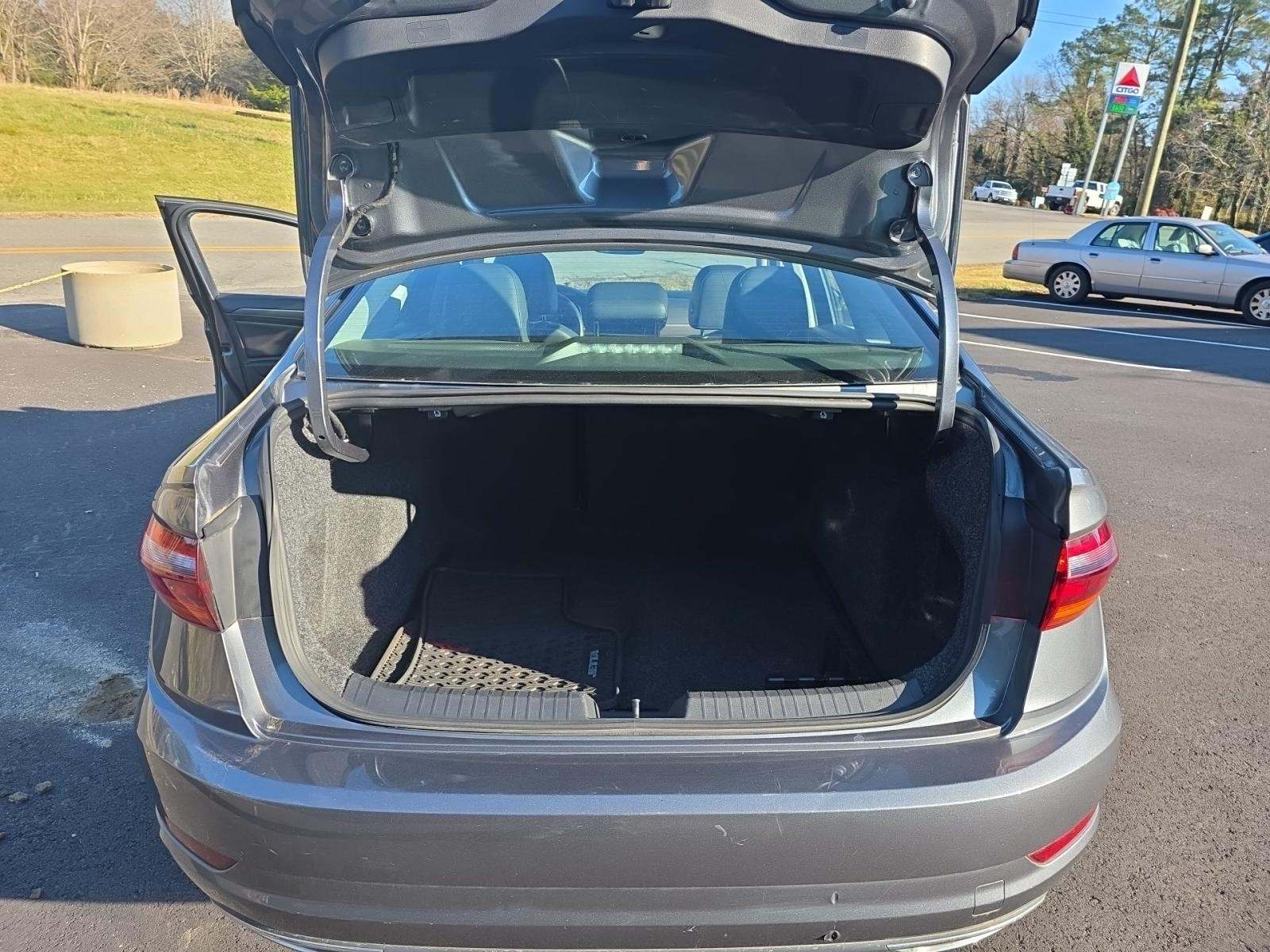 2019 Volkswagen Jetta 1.4T SEL Premium FWD