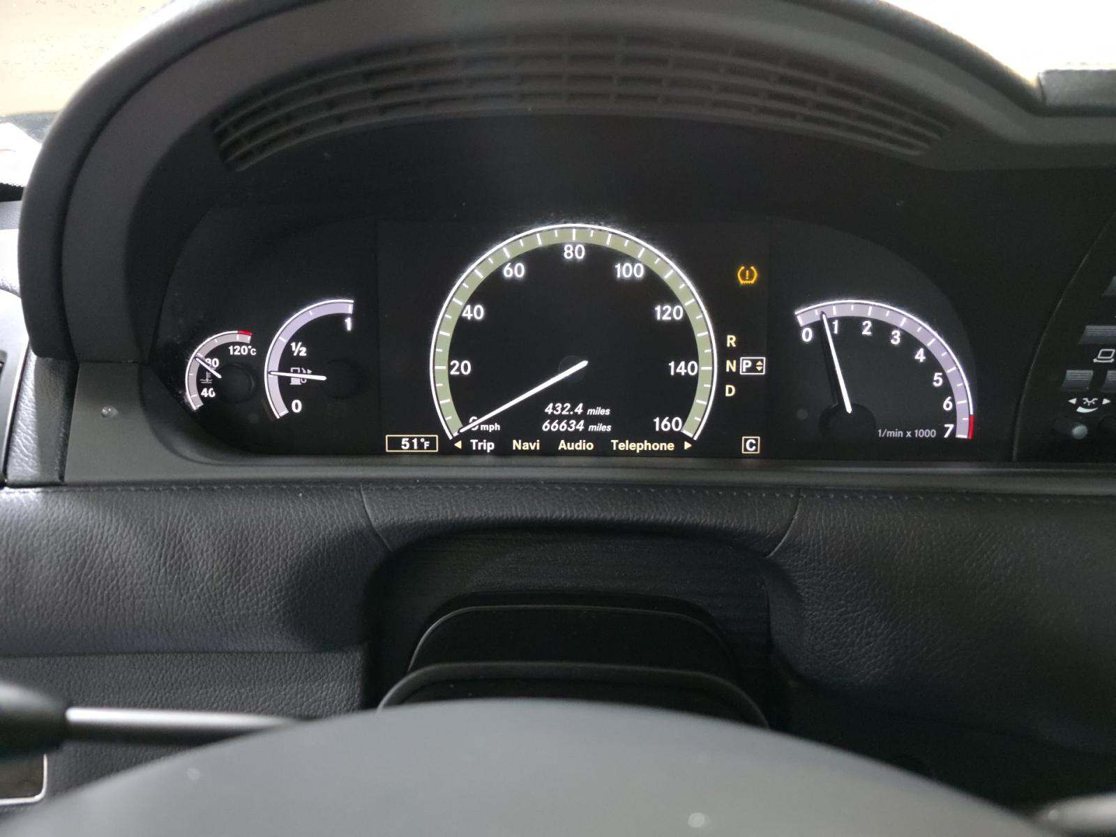 MERCEDES-BENZ CL - 9