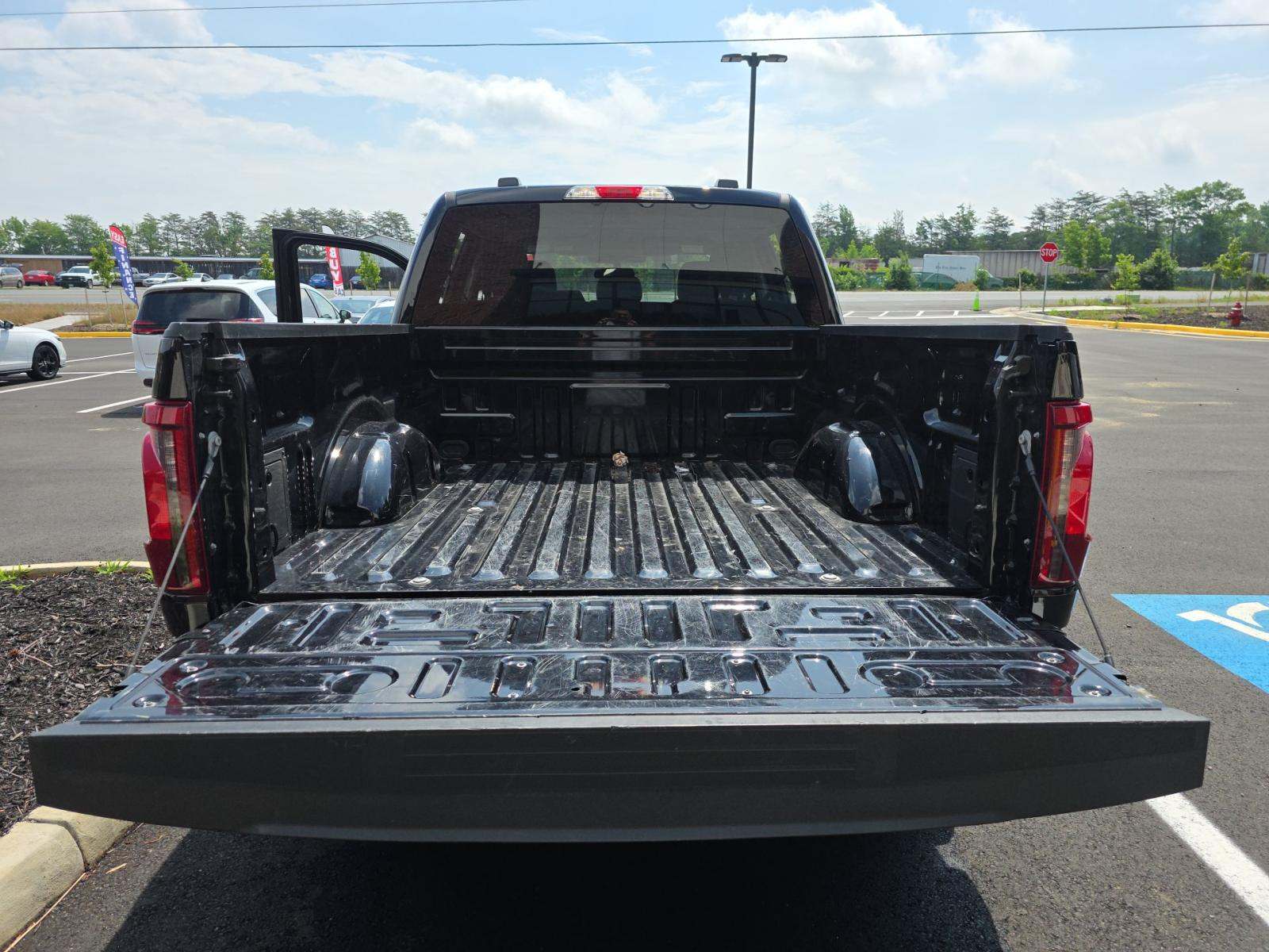 2025 Ford F-150 XLT AWD