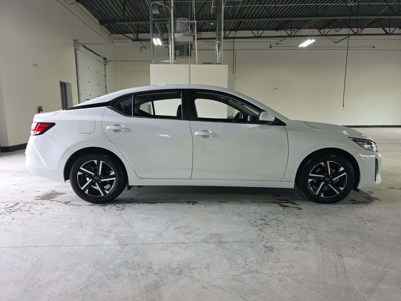 NISSAN SENTRA - 4