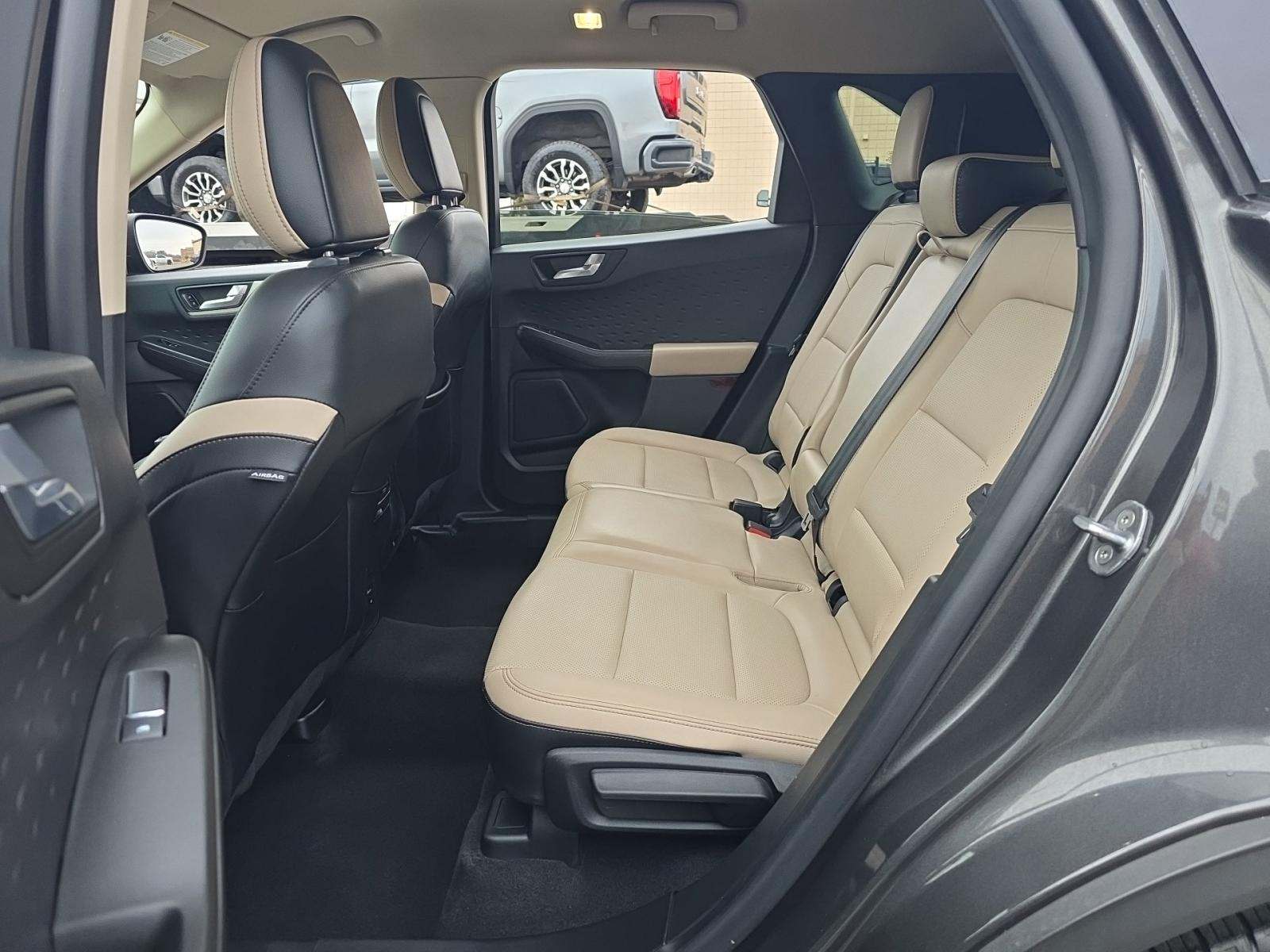 2020 Ford Escape SEL FWD