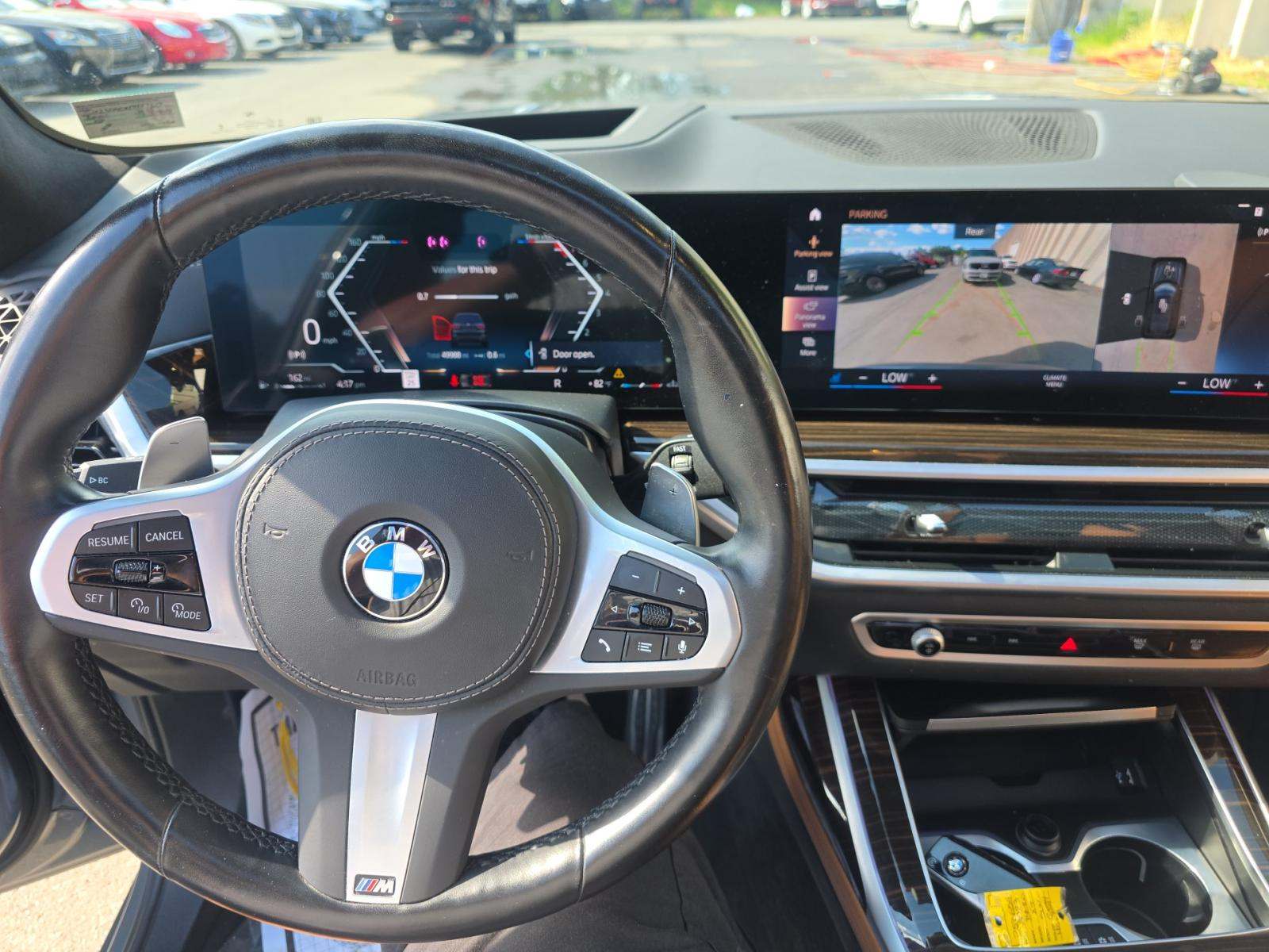 2023 BMW X7 xDrive40i AWD