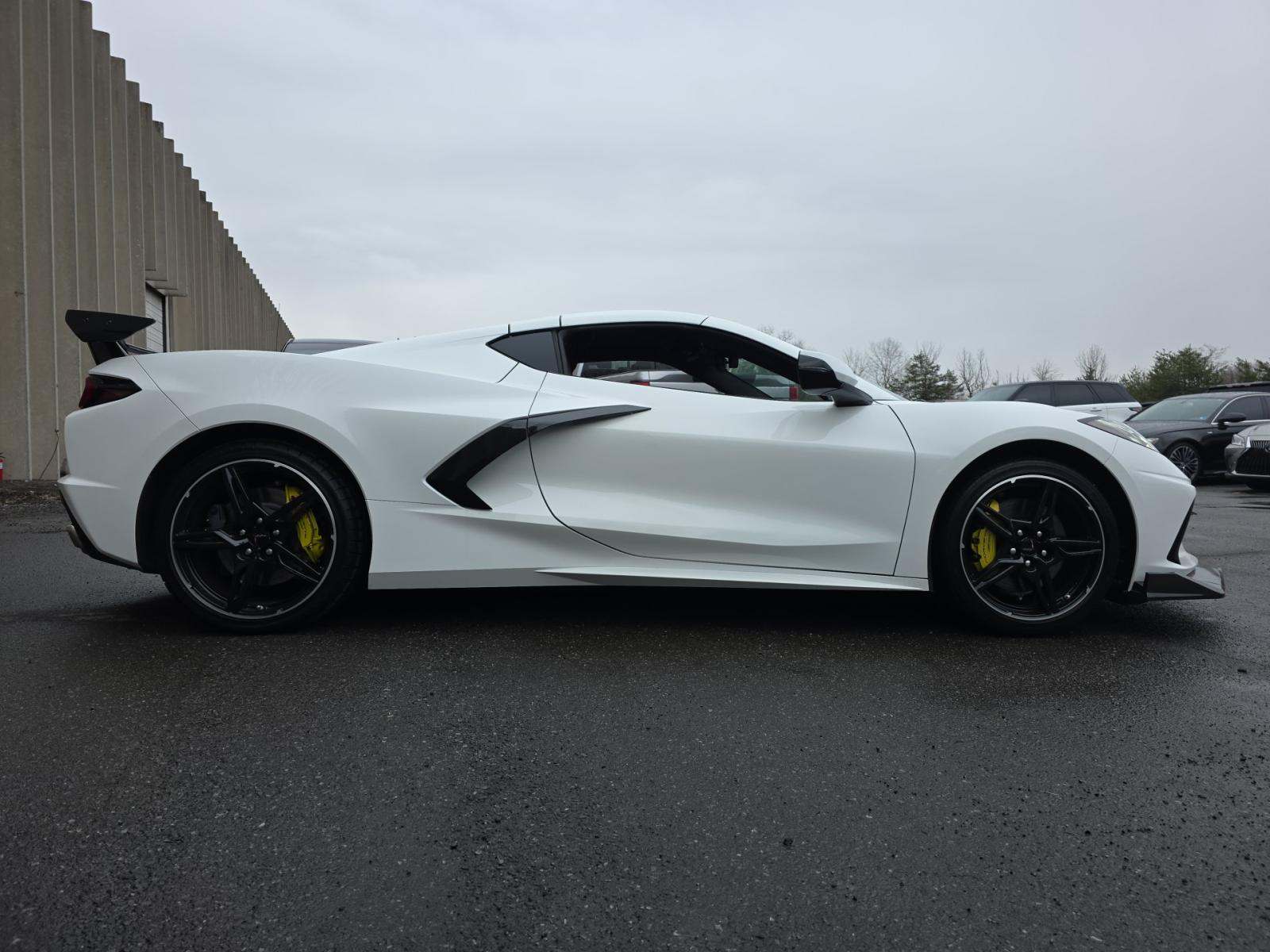CHEVROLET CORVETTE - 4