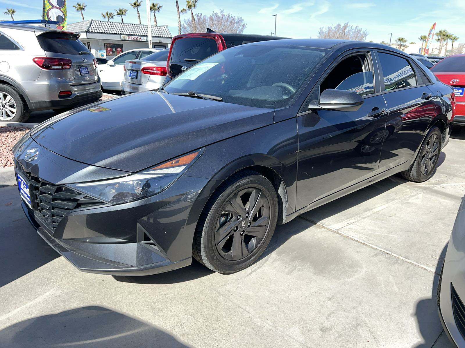 2021 Hyundai Elantra SEL FWD