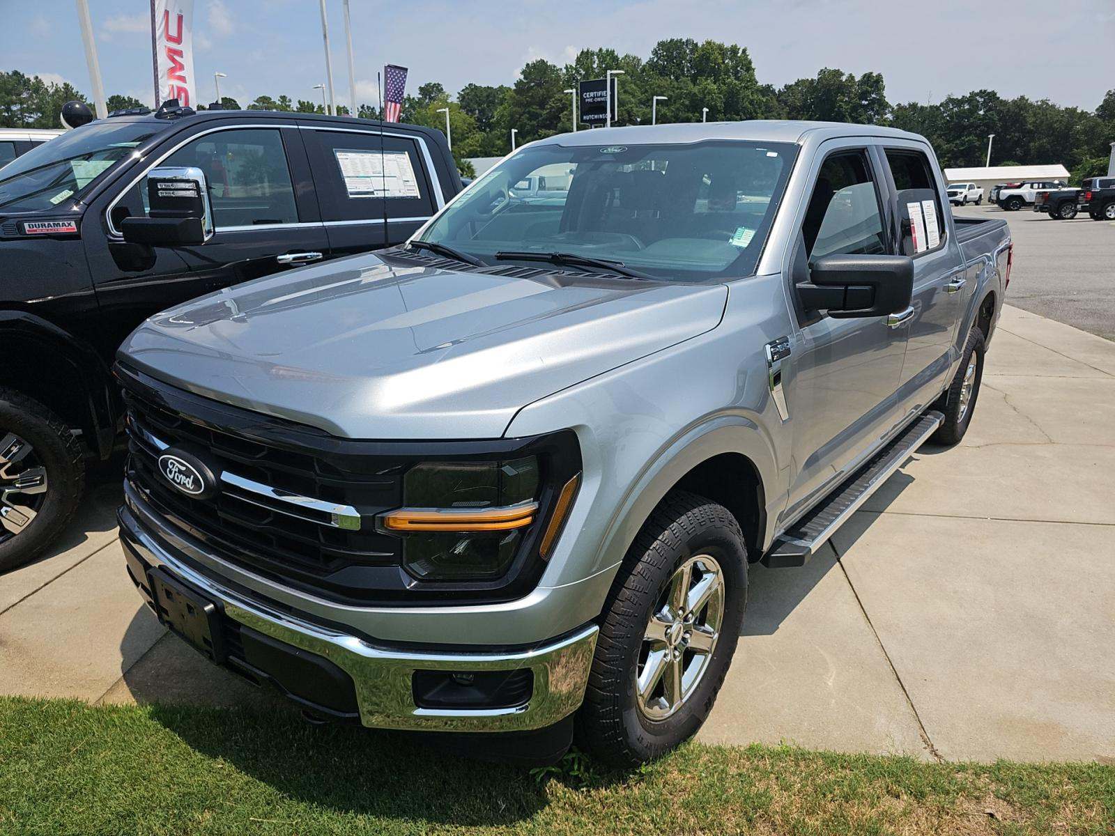 2025 Ford F-150 XLT AWD