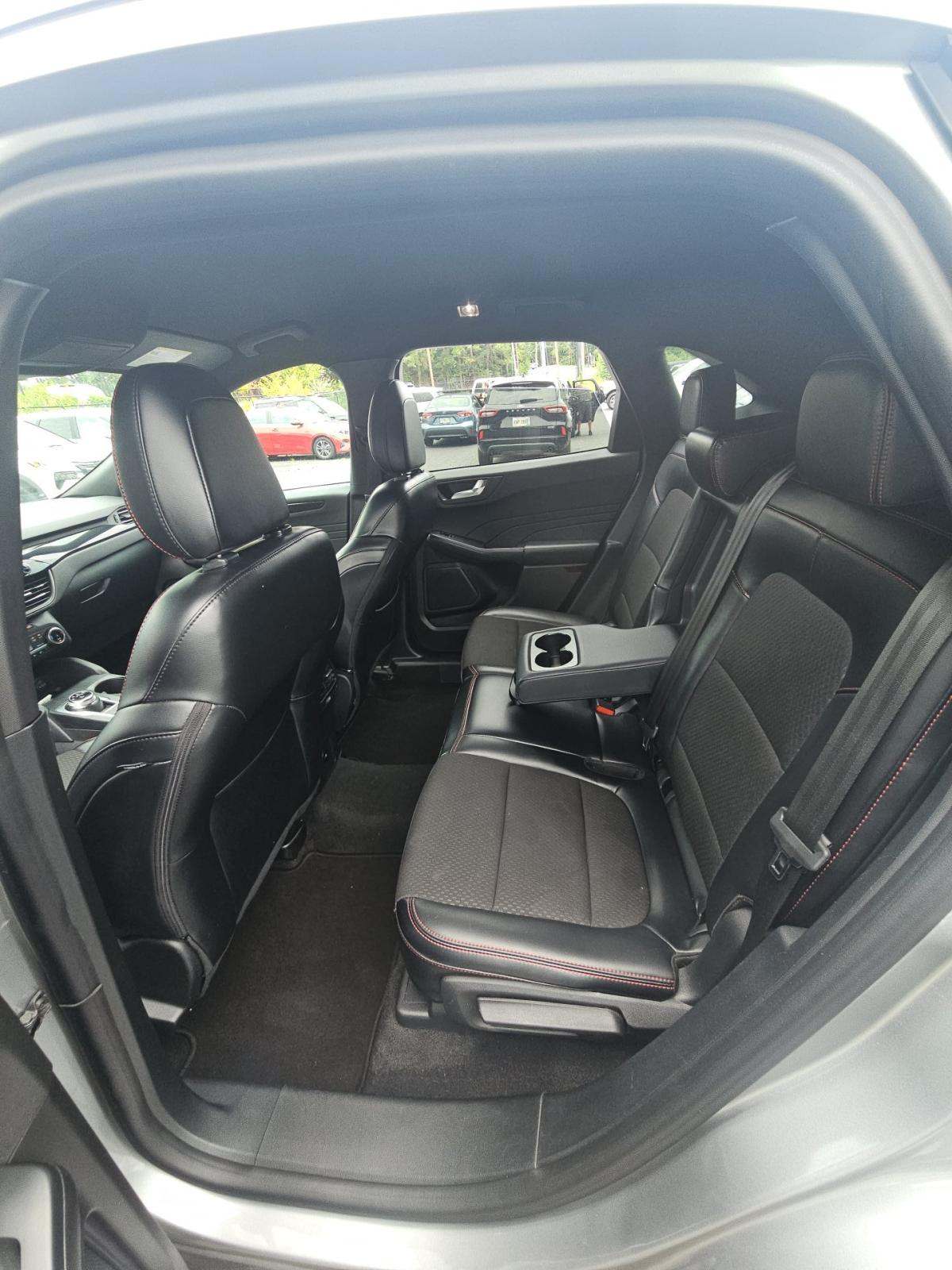 2024 Ford Escape ST-Line AWD