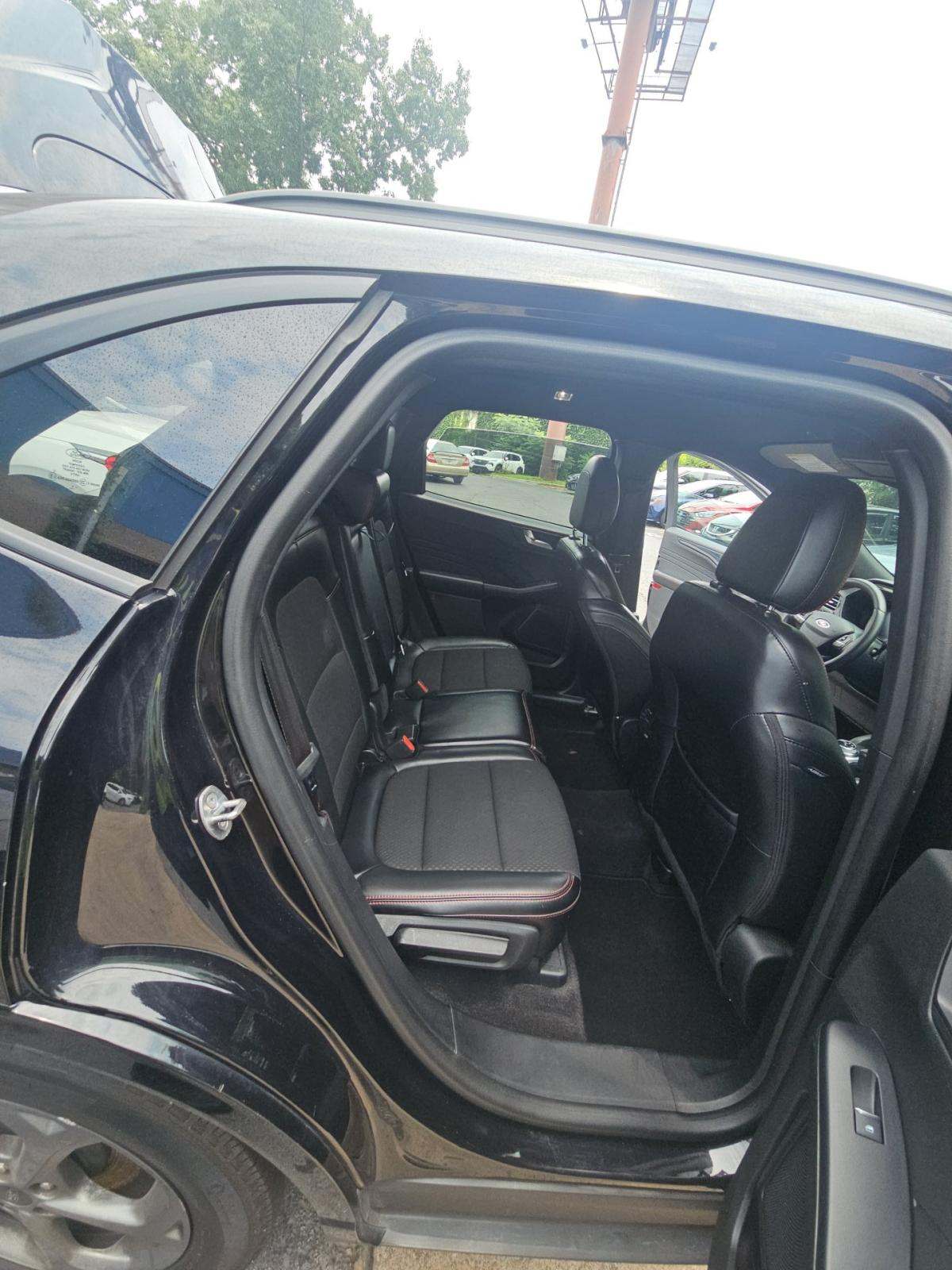 2024 Ford Escape ST-Line AWD