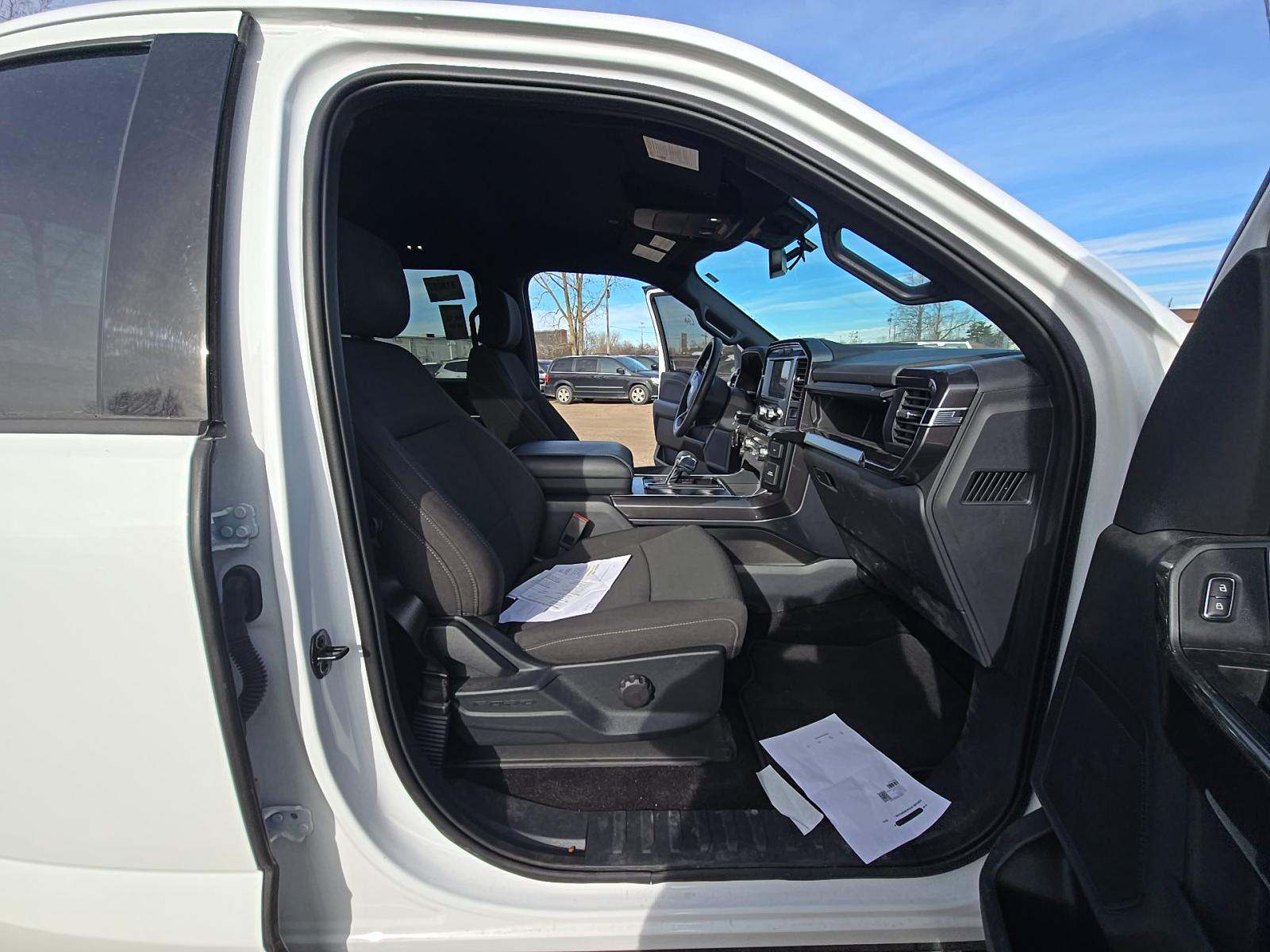 2023 Ford F-150 XLT AWD