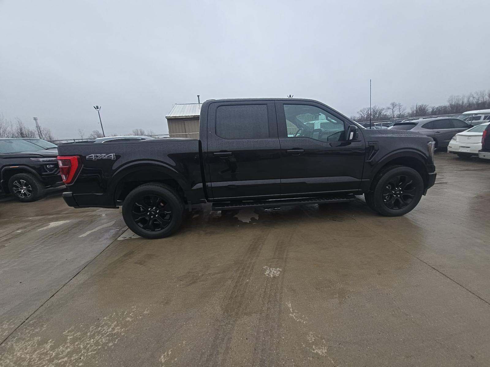 2023 Ford F-150 Lariat AWD
