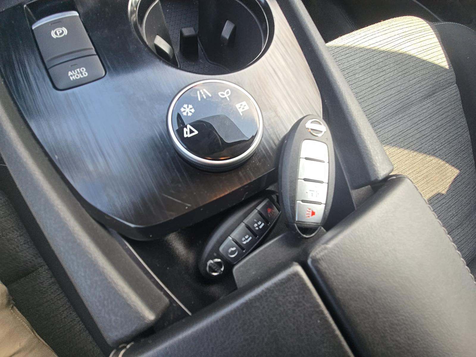 2021 Nissan Rogue SV AWD