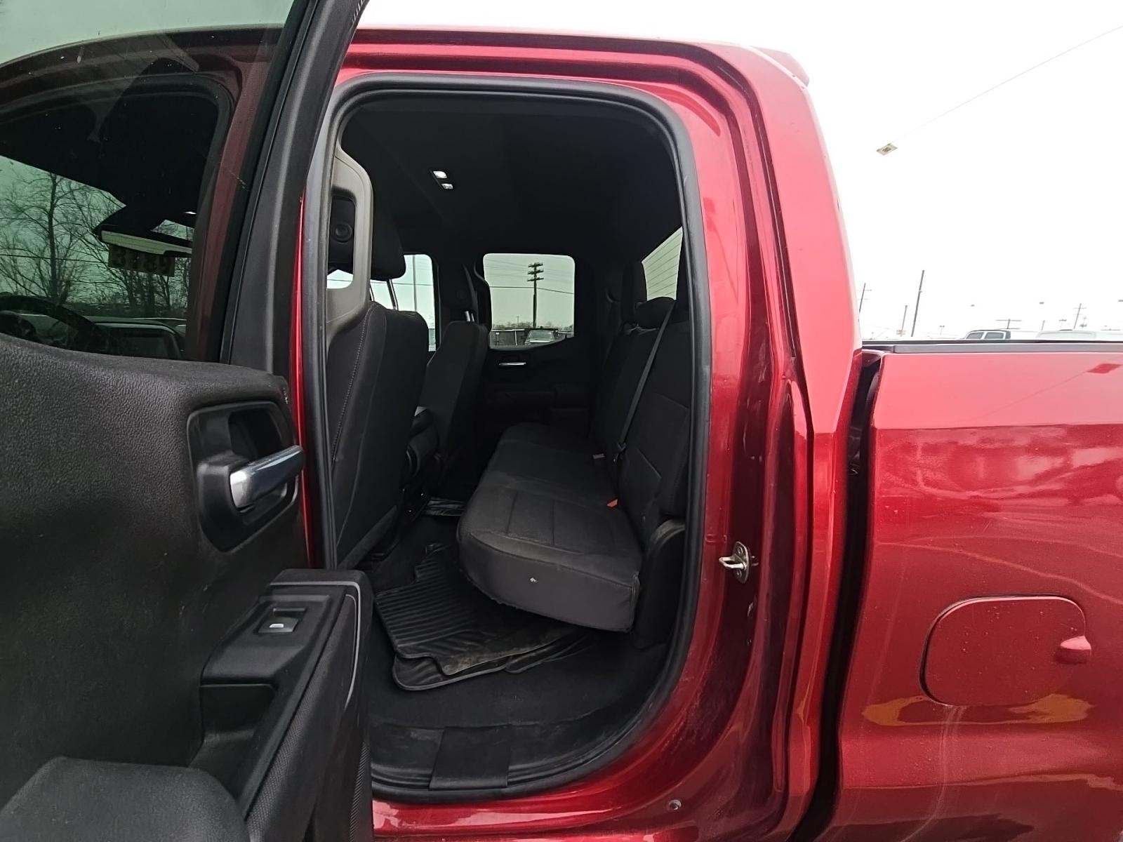 2019 Chevrolet Silverado 1500 Custom AWD