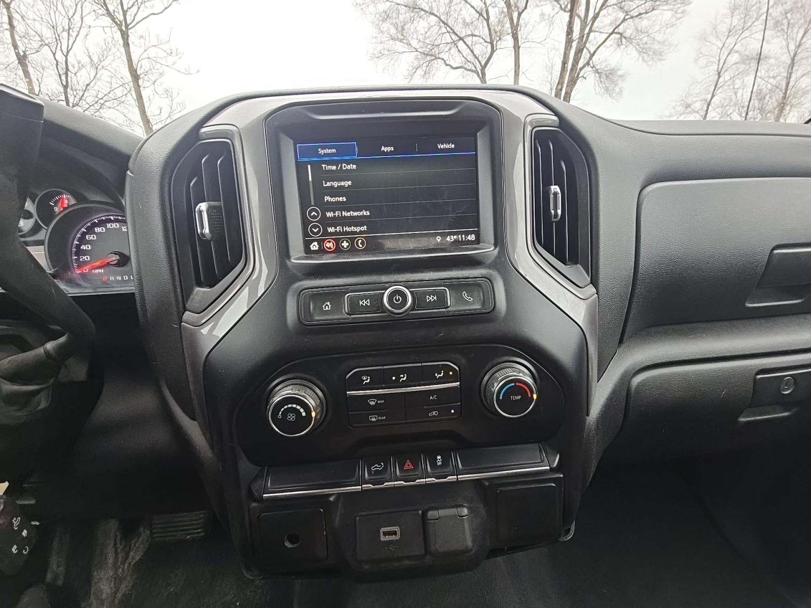 2019 Chevrolet Silverado 1500 Custom AWD