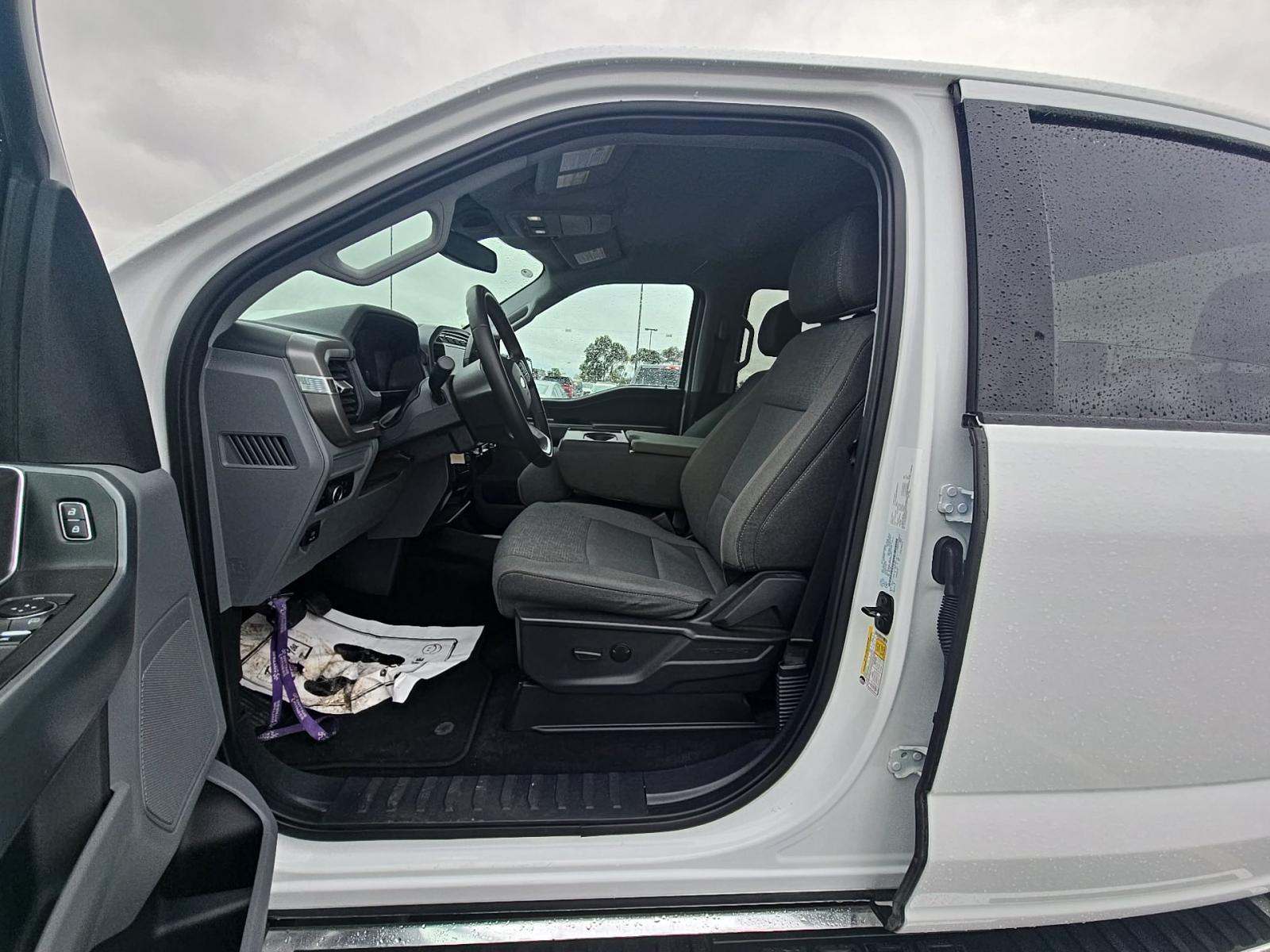 2024 Ford F-150 XLT AWD