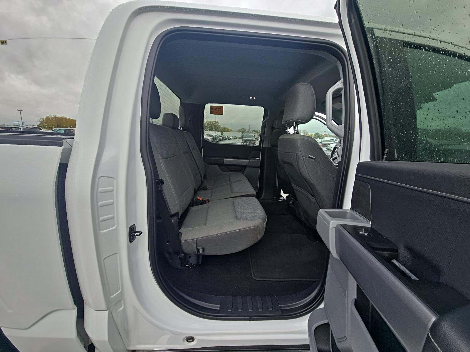 2024 Ford F-150 XLT AWD