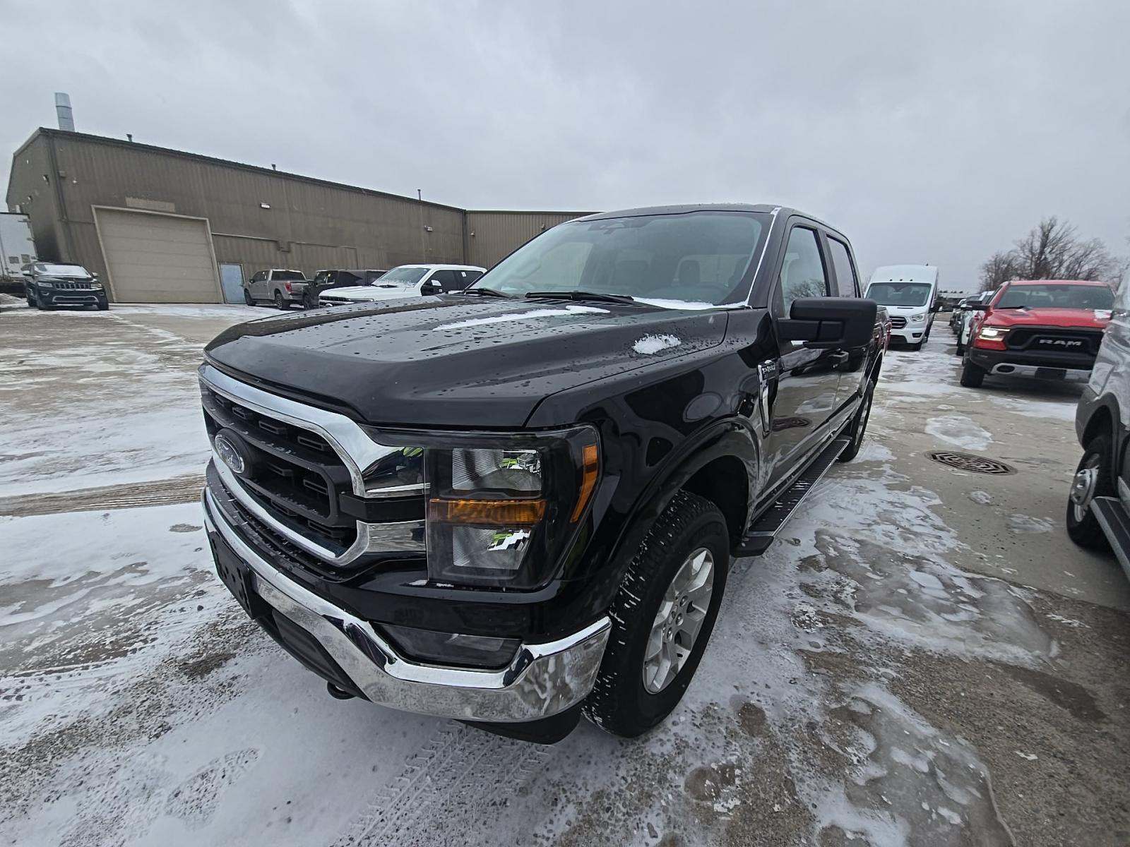 2023 Ford F-150 XLT AWD