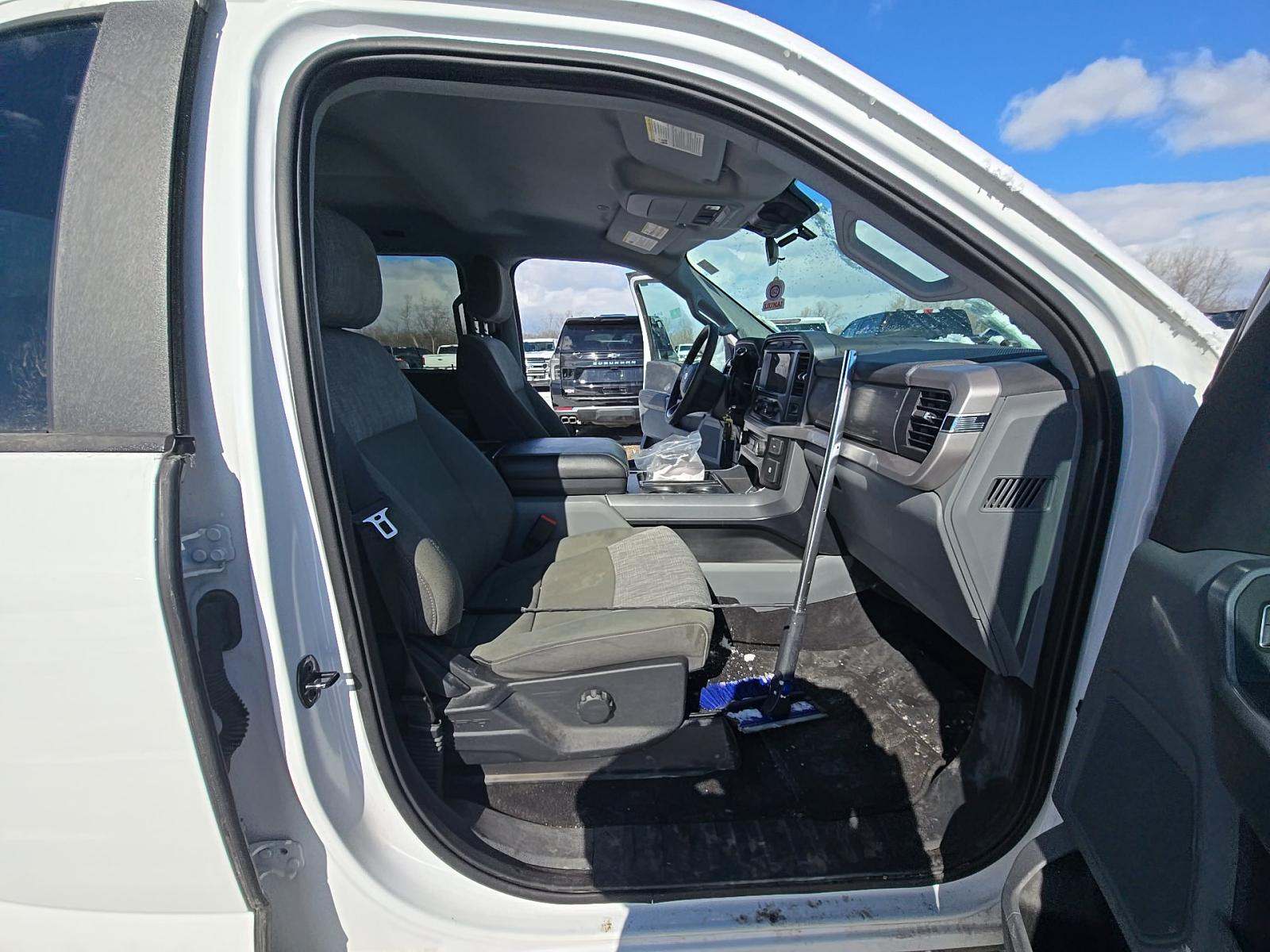 2023 Ford F-150 XLT AWD