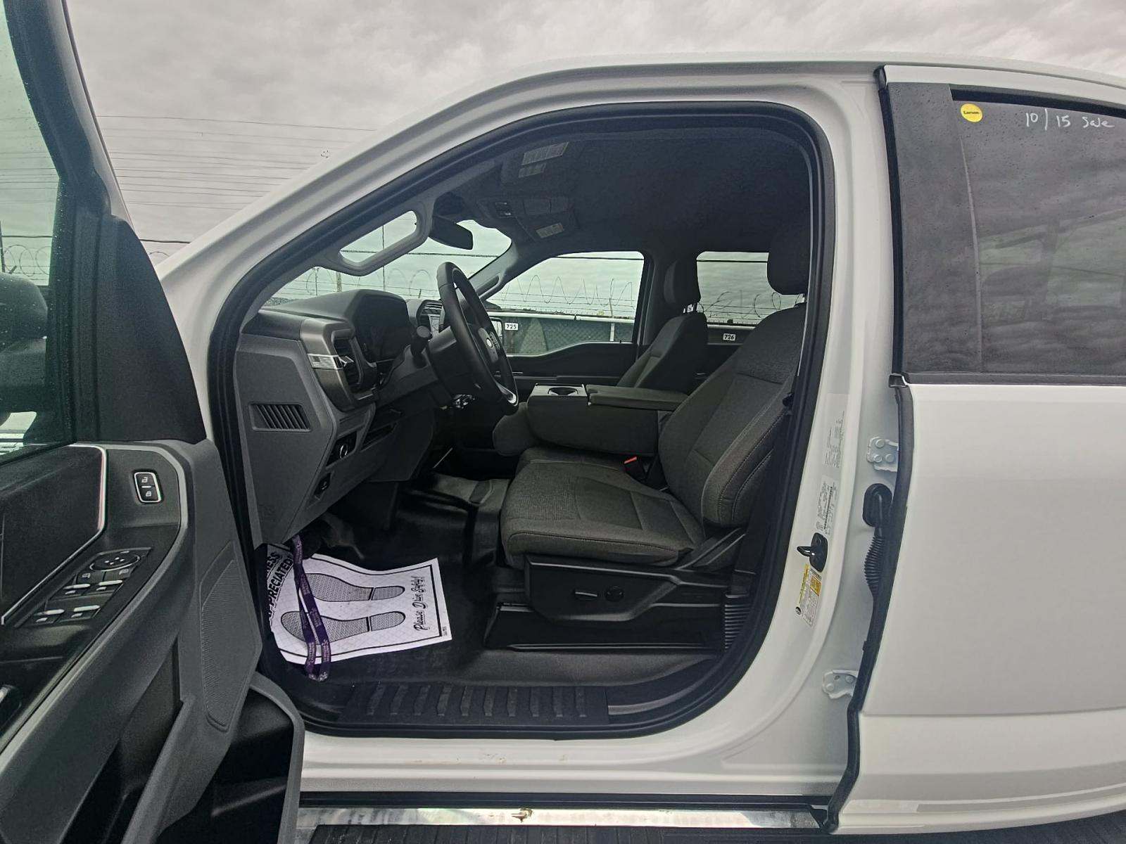 2024 Ford F-150 XLT AWD