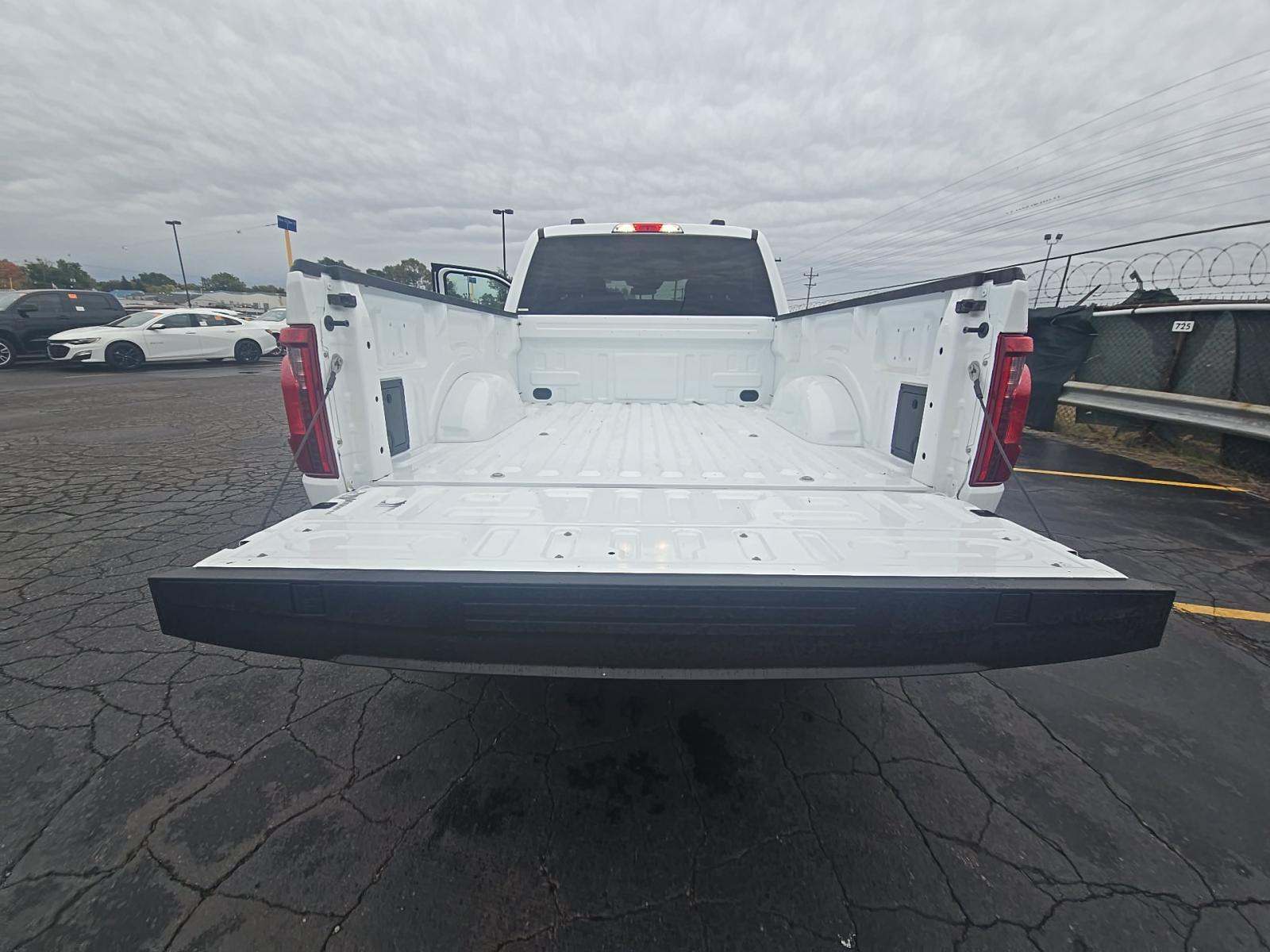 2024 Ford F-150 XLT AWD