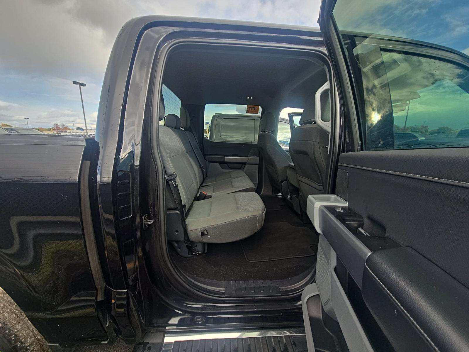 2024 Ford F-150 XLT AWD