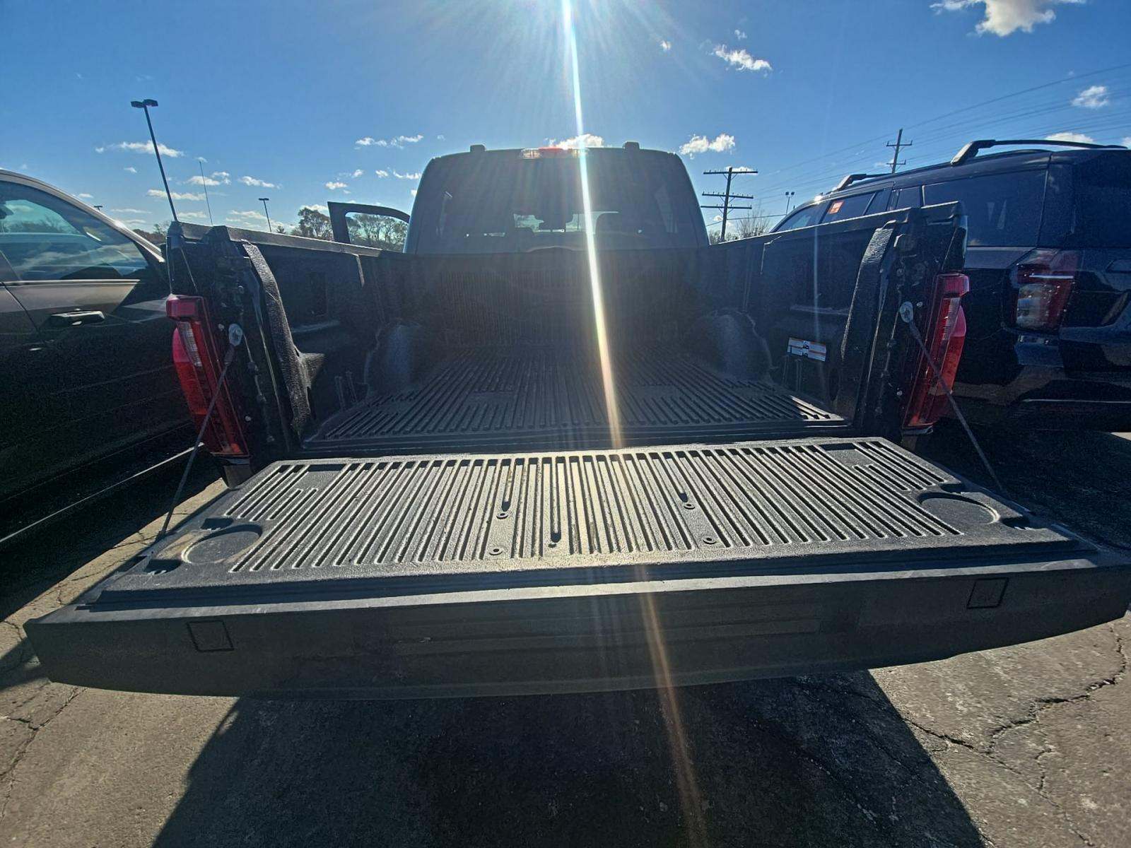 2024 Ford F-150 XLT AWD