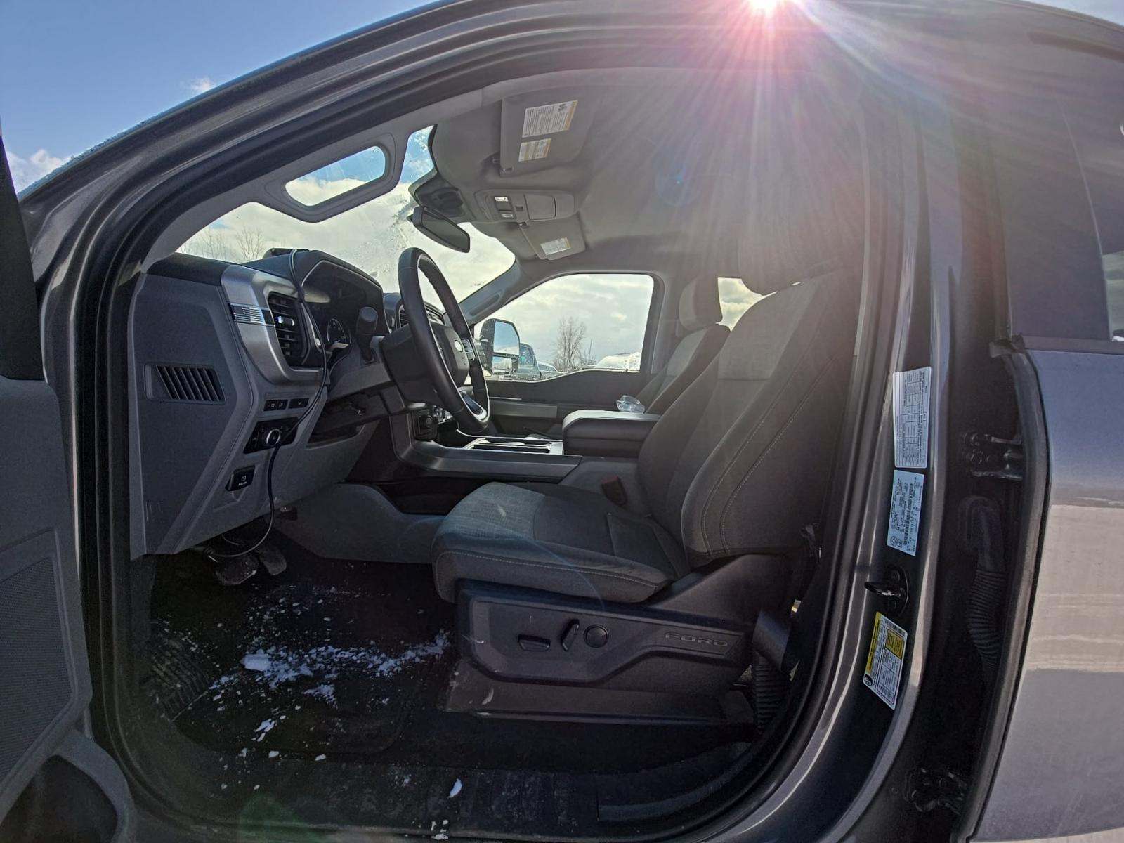 2023 Ford F-150 XLT AWD