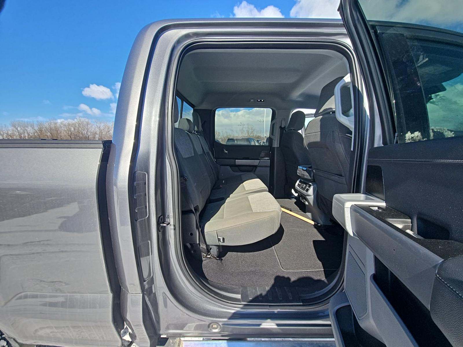 2023 Ford F-150 XLT AWD