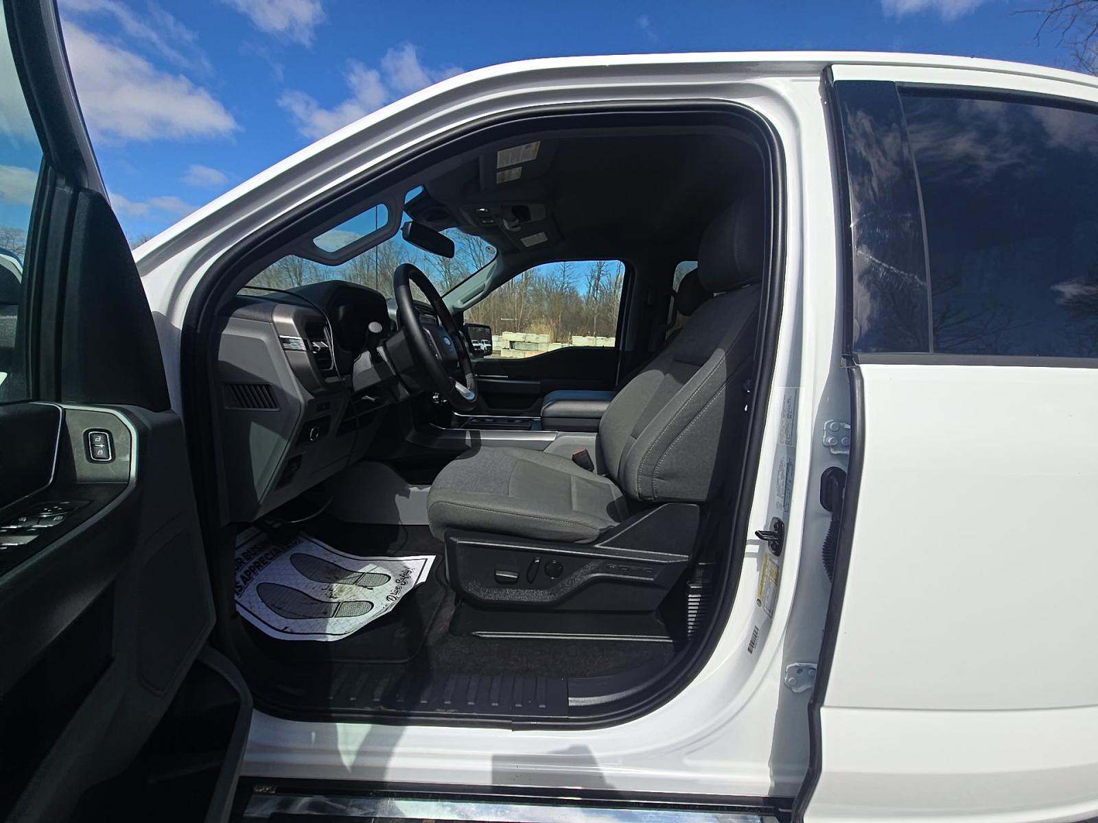 2025 Ford F-150 XLT AWD