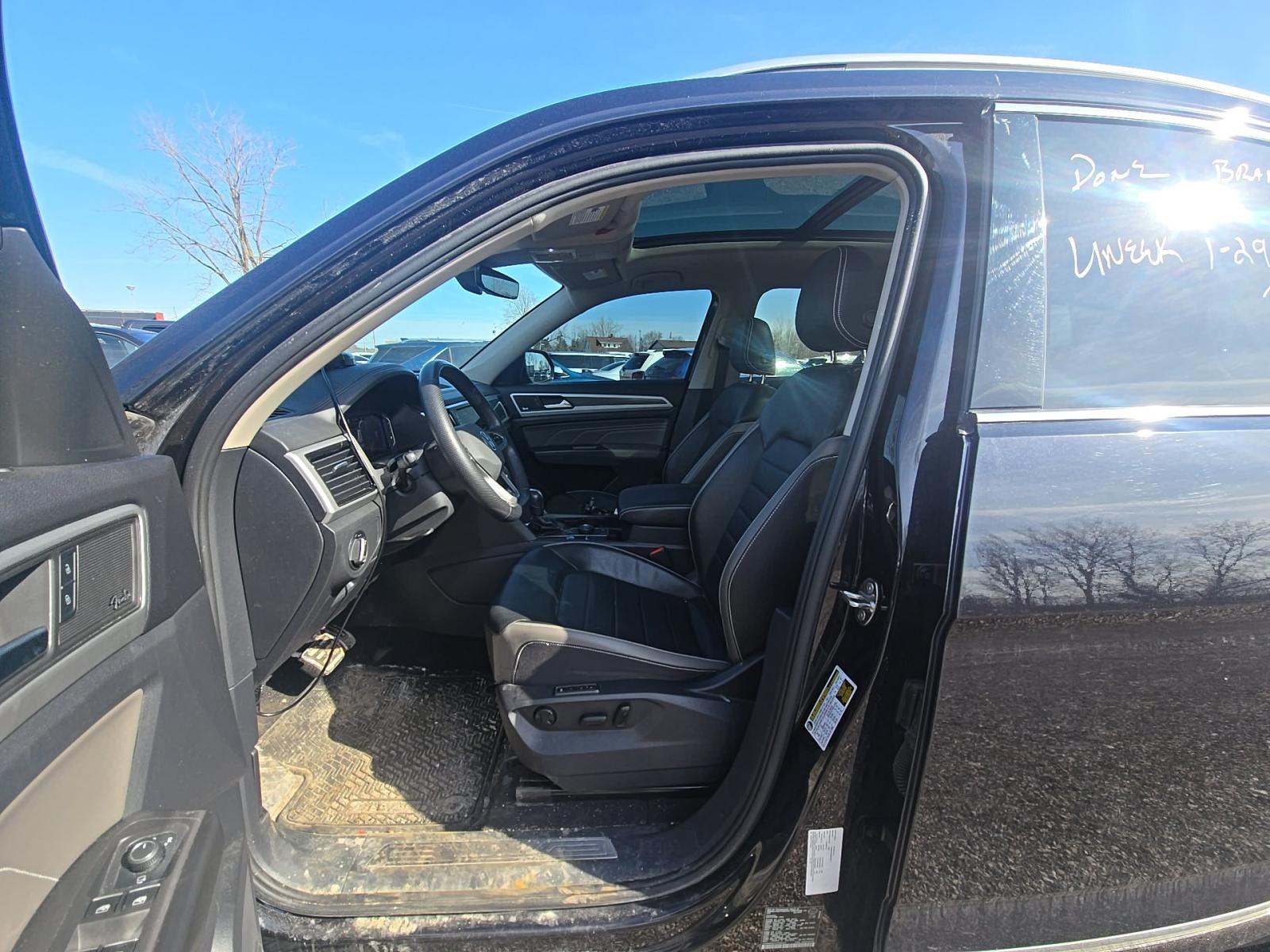 2023 Volkswagen Atlas 3.6L SEL Premium R-Line AWD