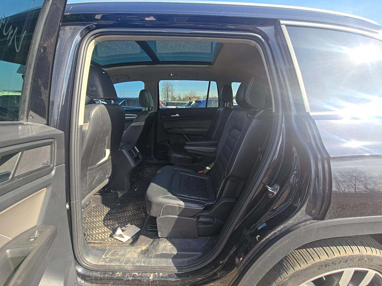 2023 Volkswagen Atlas 3.6L SEL Premium R-Line AWD