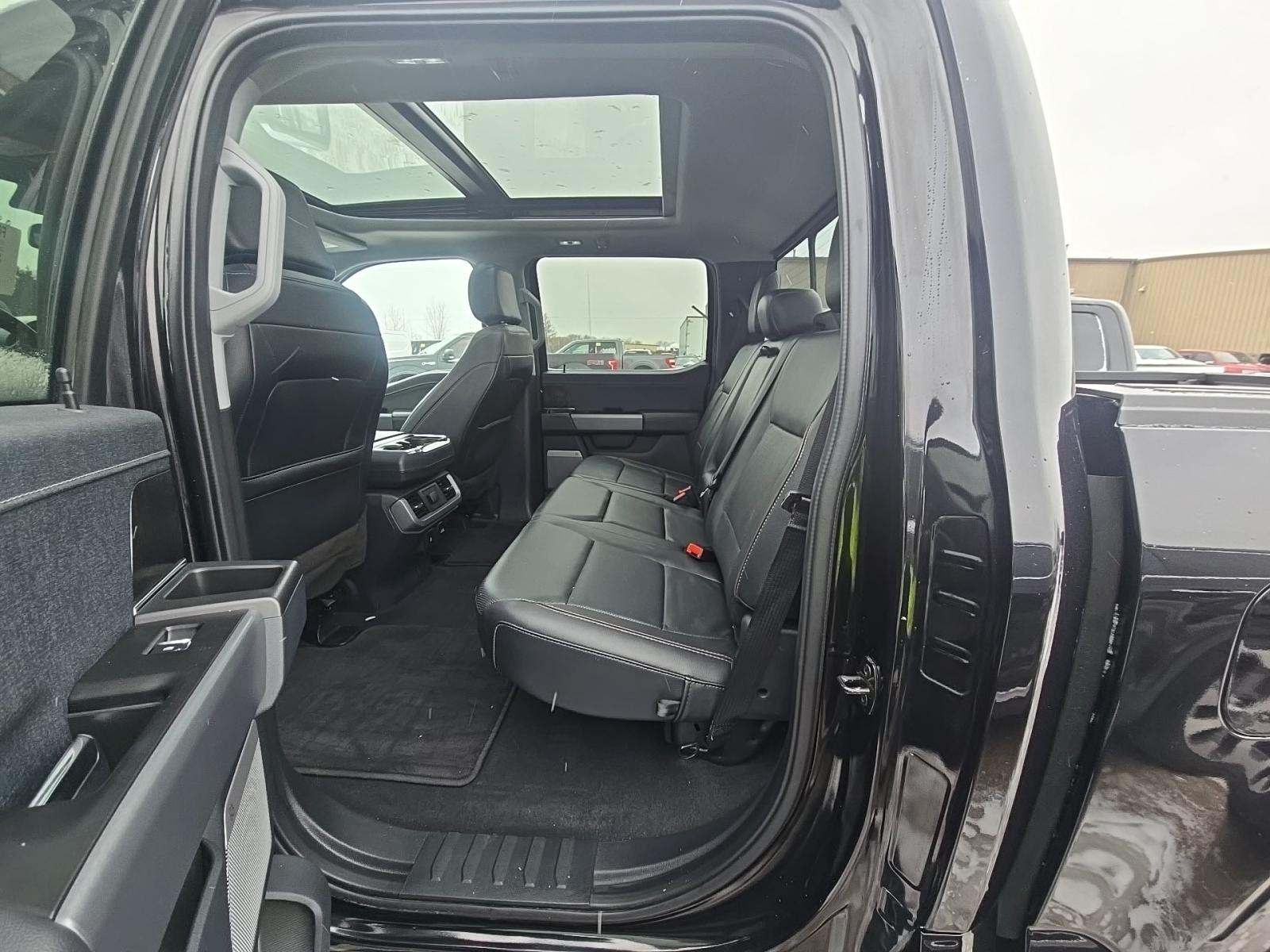 2023 Ford F-150 Lariat AWD