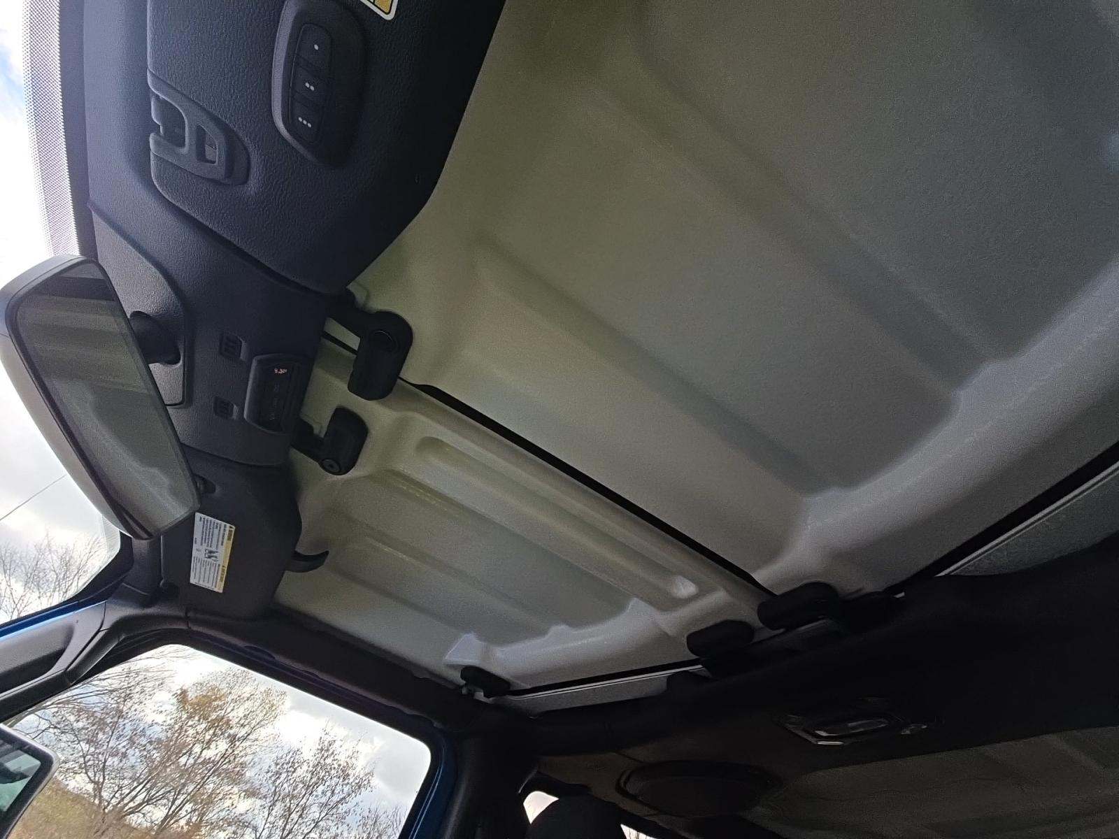 2022 Jeep Wrangler Unlimited Sahara AWD