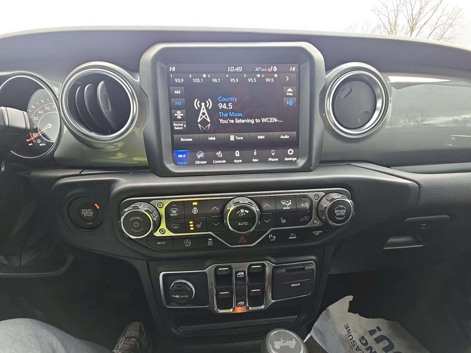 2022 Jeep Wrangler Unlimited Sahara AWD