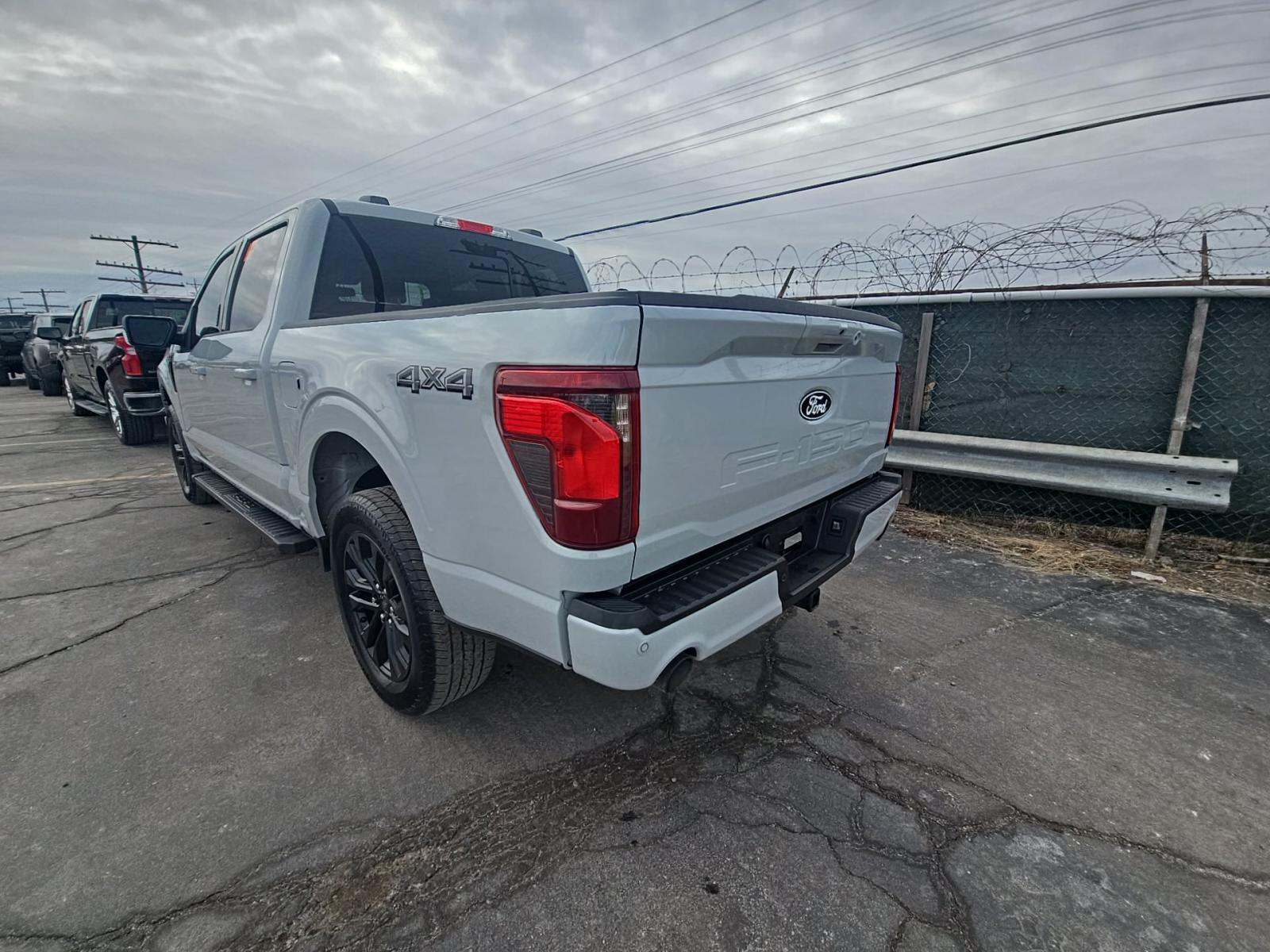 2024 Ford F-150 XLT AWD