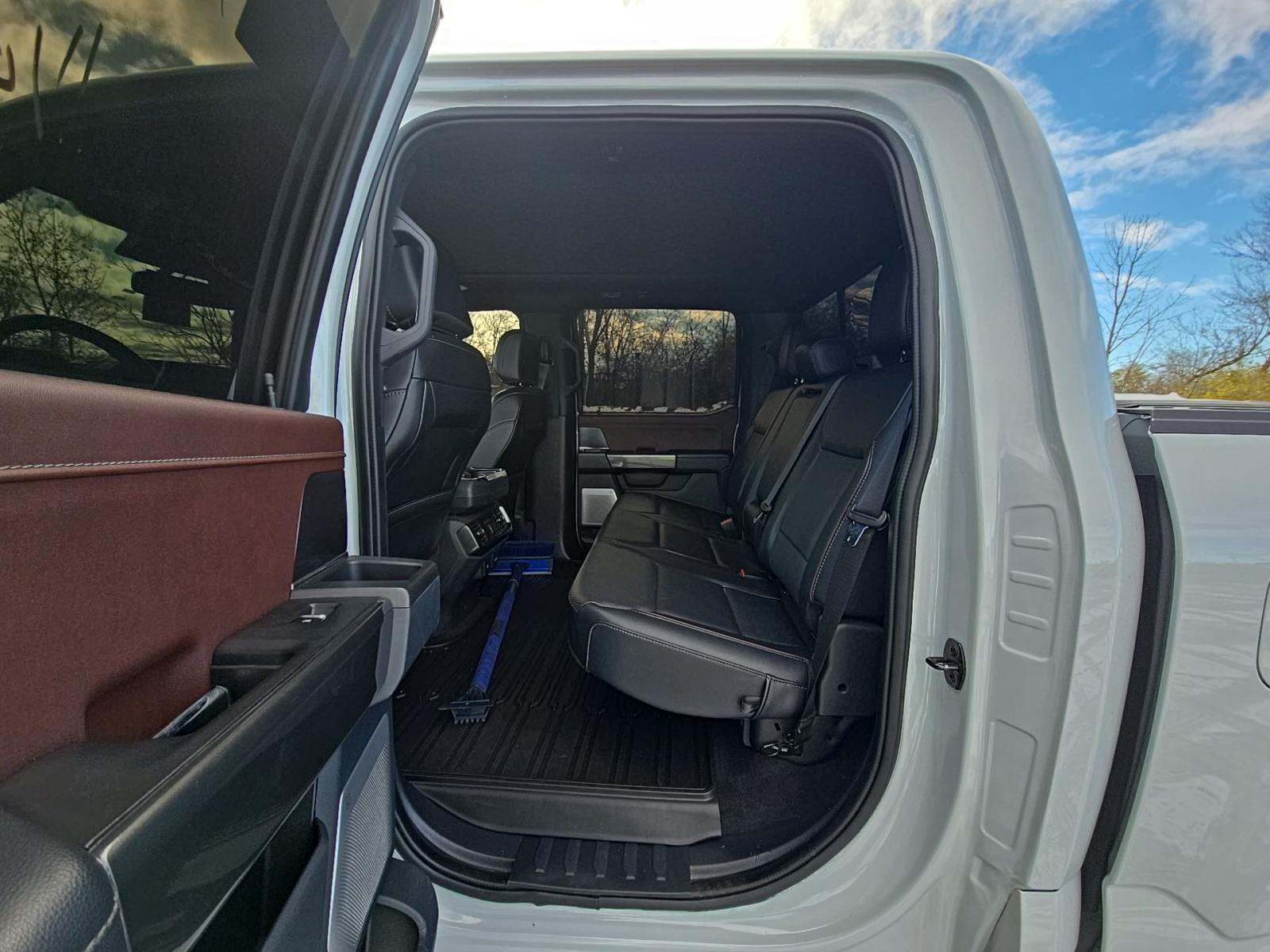 2023 Ford F-150 Lariat AWD