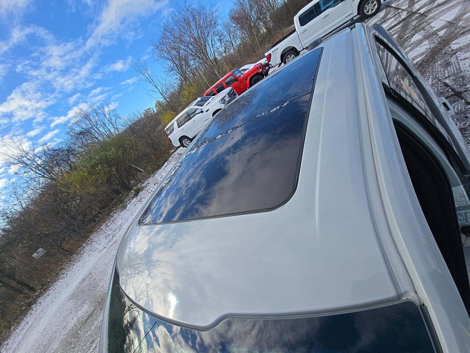 2023 Ford F-150 Lariat AWD