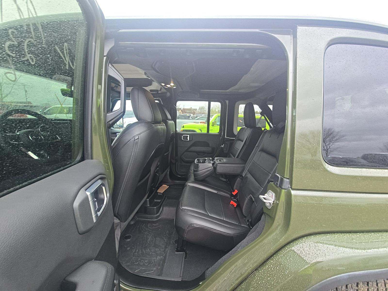 2023 Jeep Wrangler Sahara Altitude AWD